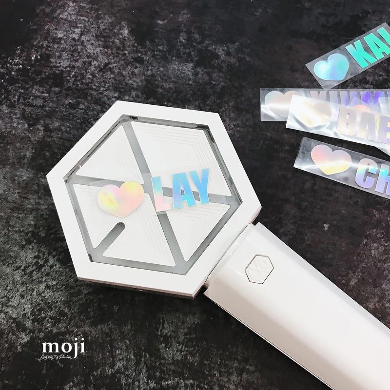 Sticker idol hologram LAY EXO