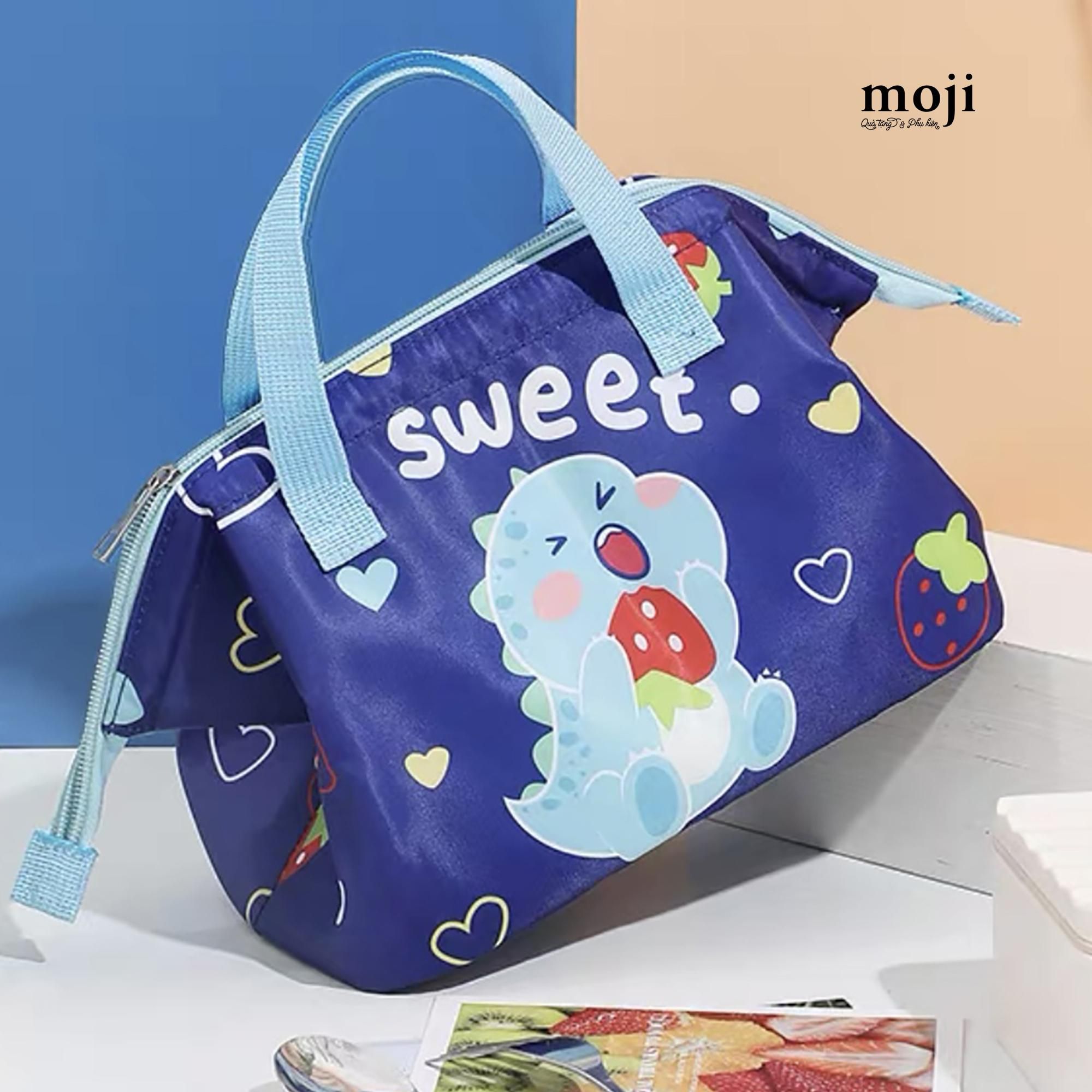 Túi đựng cơm giữ nhiệt Happy little girl sweet dinosaur khủng long fruit 13x15x22