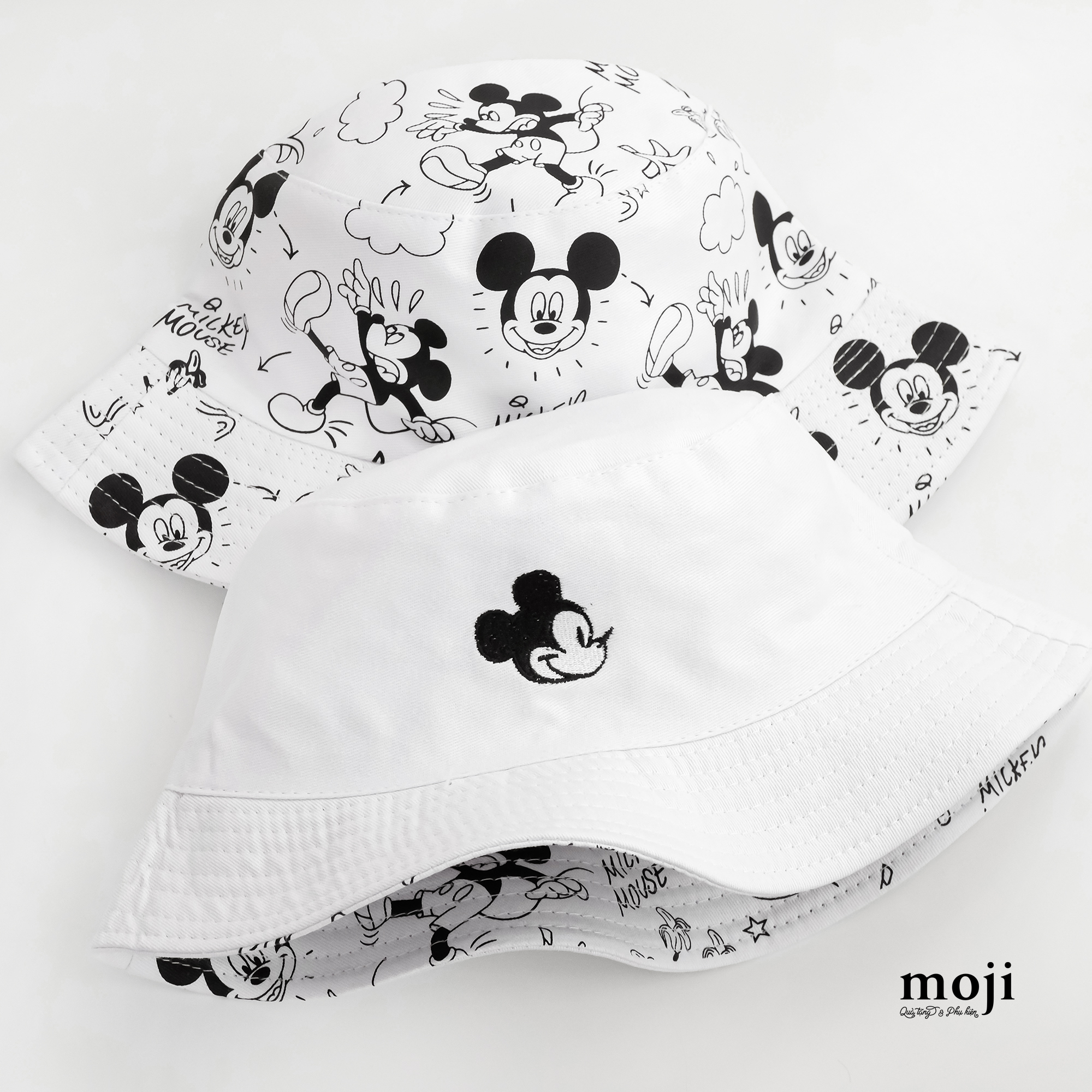 Mũ nón bucket 2 mặt Mickey mouse black and white pattern