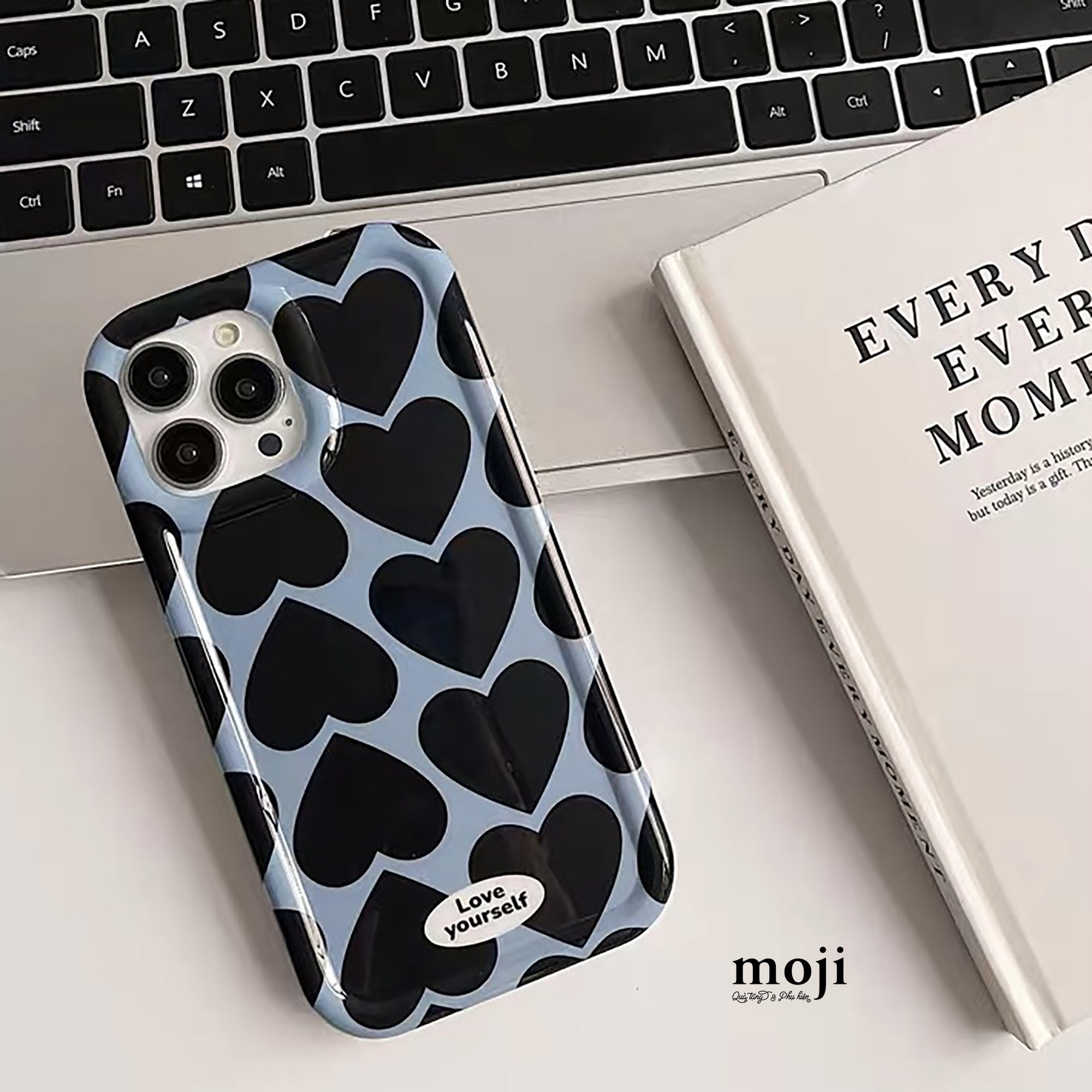 Ốp điện thoại Heart love yourself