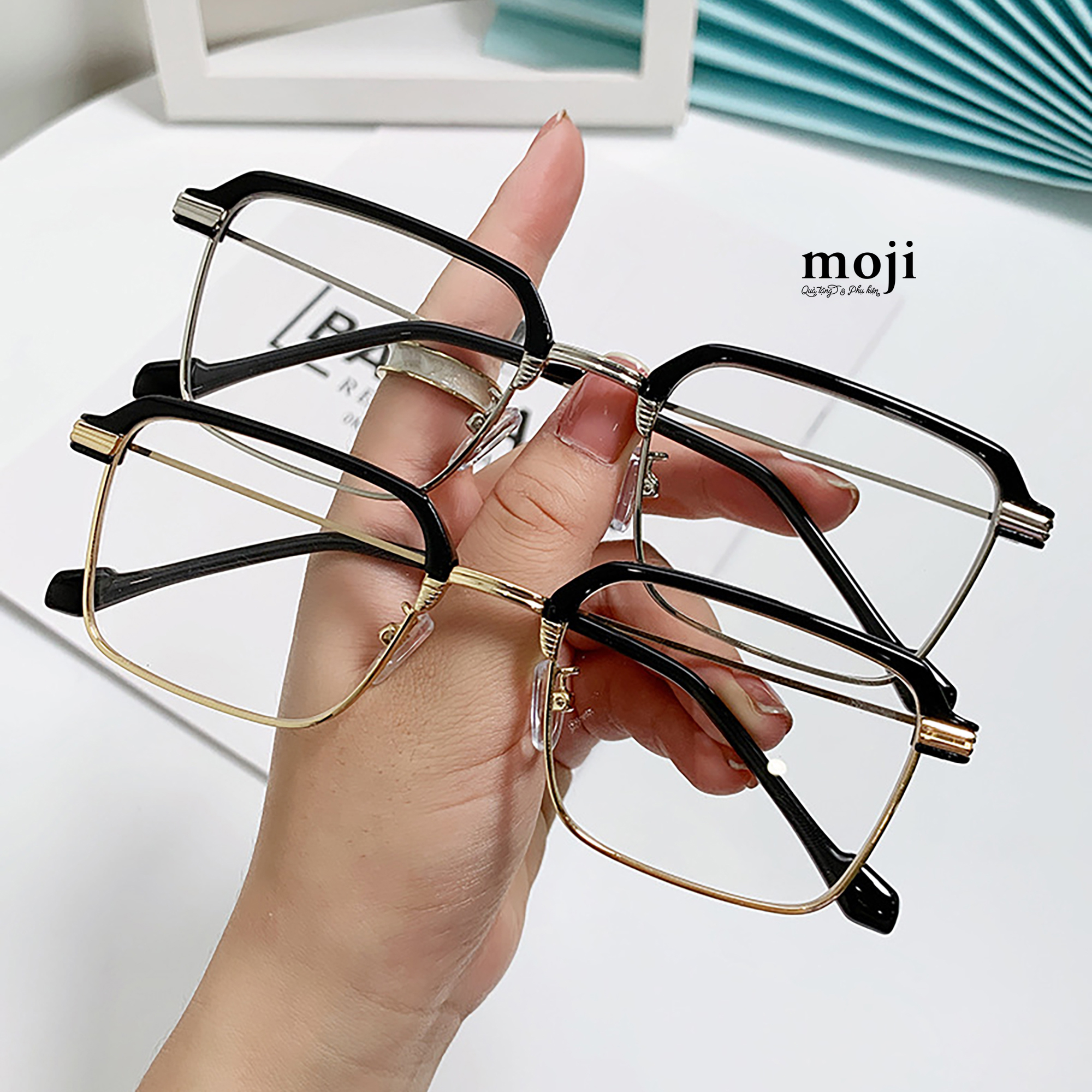 Kính gọng kim loại sọc ngang cạnh giữa bọc viền trên