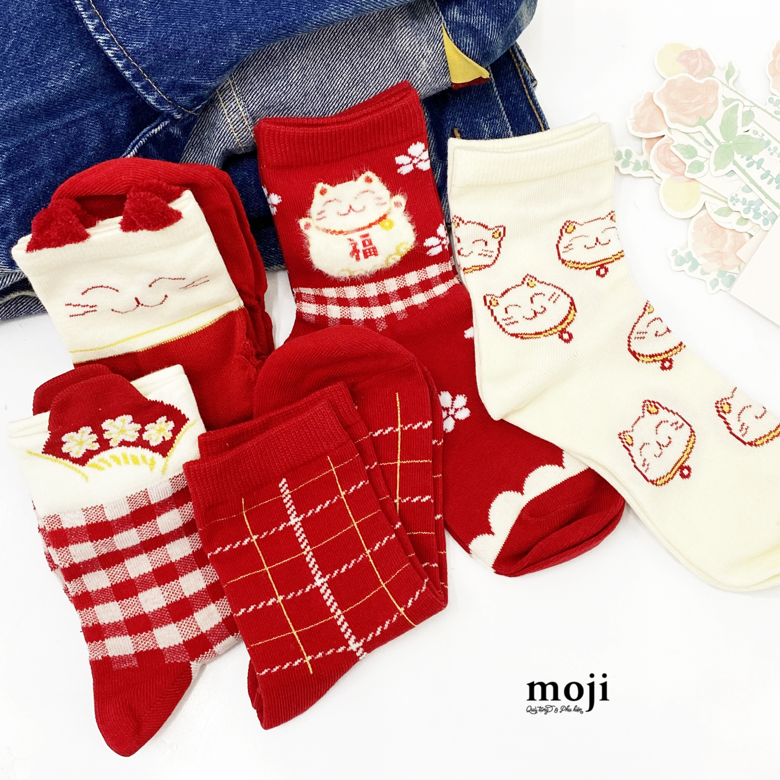 Tất vớ cổ cao Mèo may mắn hoa anh đào kẻ ô set5