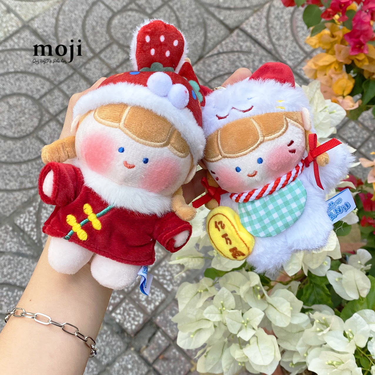 Móc khóa nhồi bông Little girl cosplay rabbit mèo may mắn
