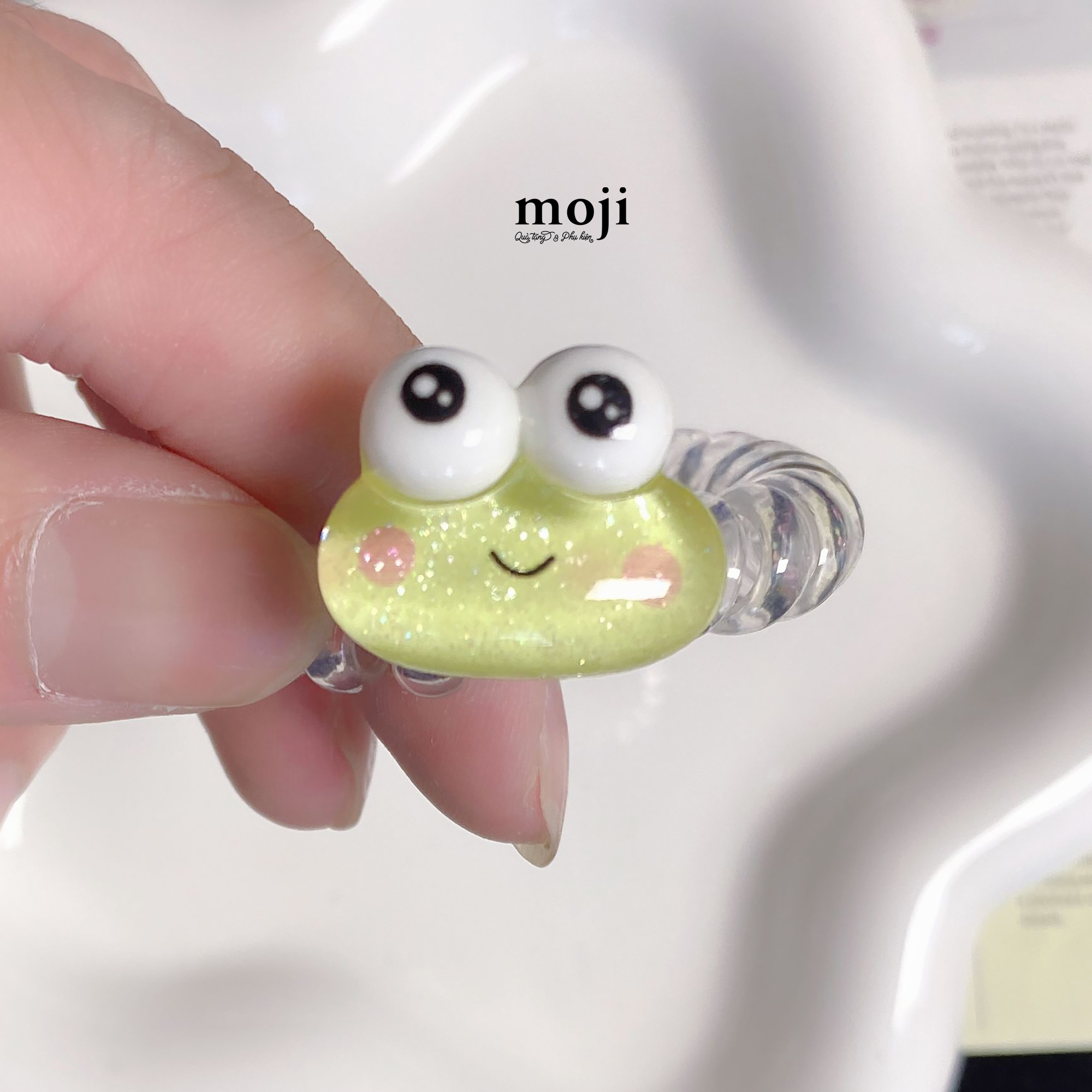 ThumbnailUri