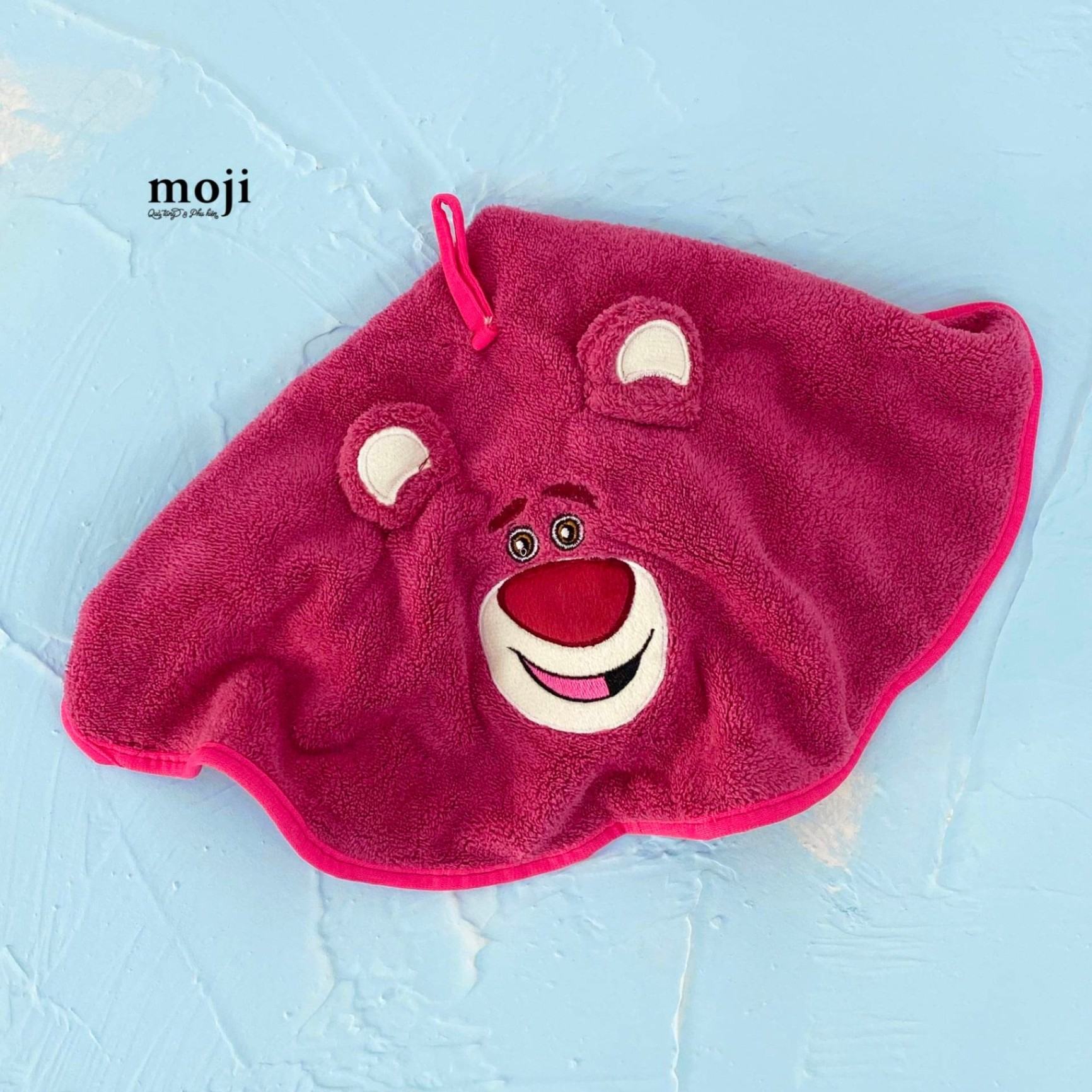 Khăn lau tay TS Gấu dâu Lotso happy face có tai 45cm