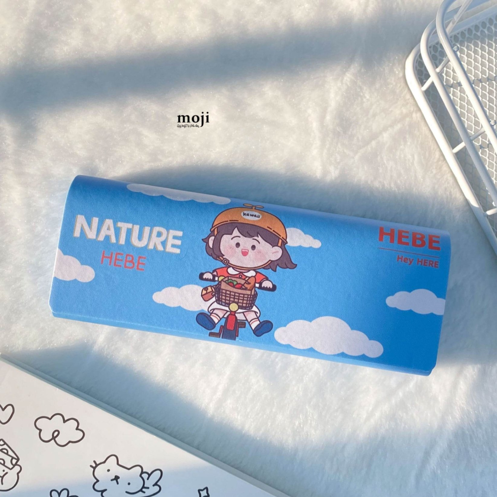 Hộp đựng kính bọc da Little girl nature hebe 6x15cm