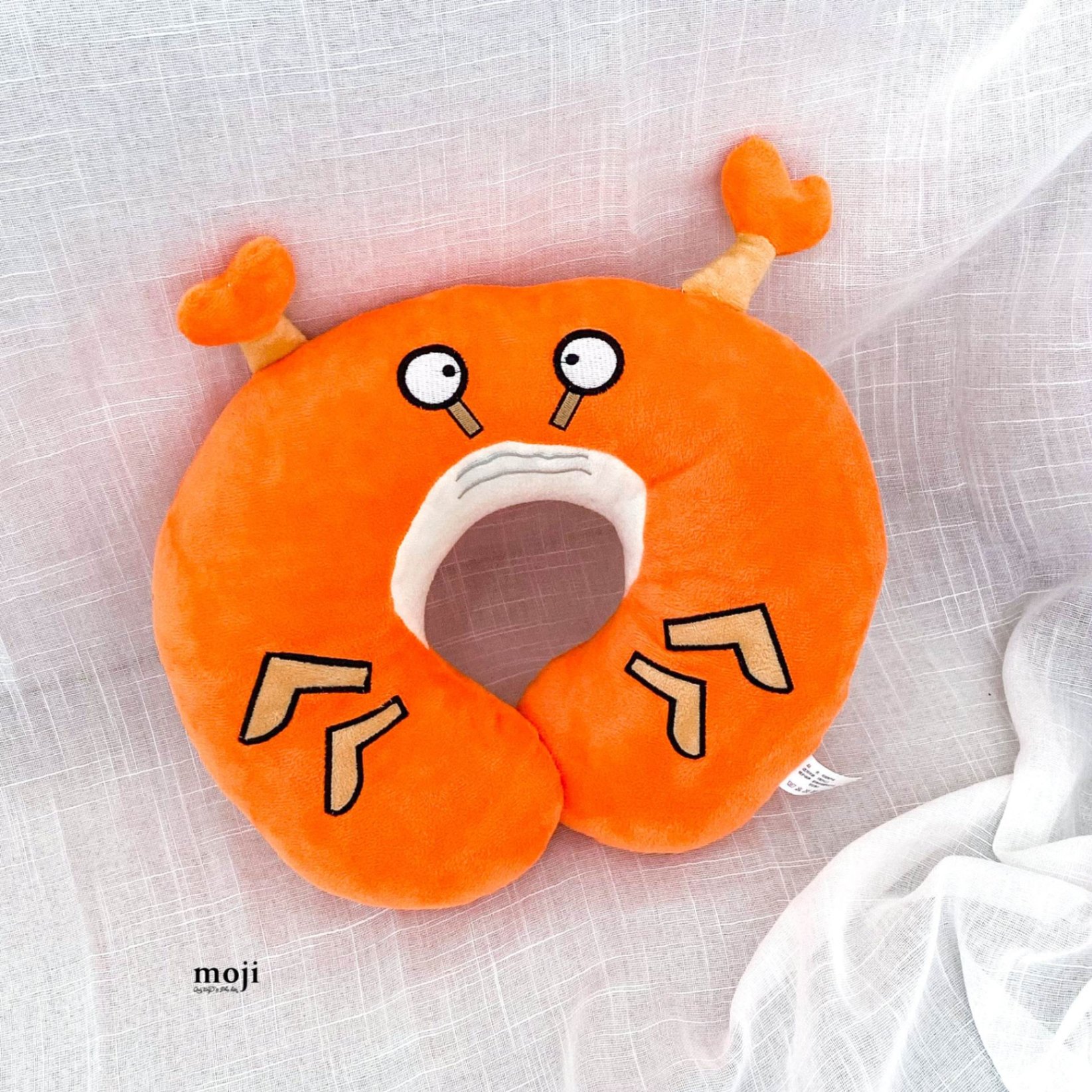 Gấu bông chữ U Crab emotion face