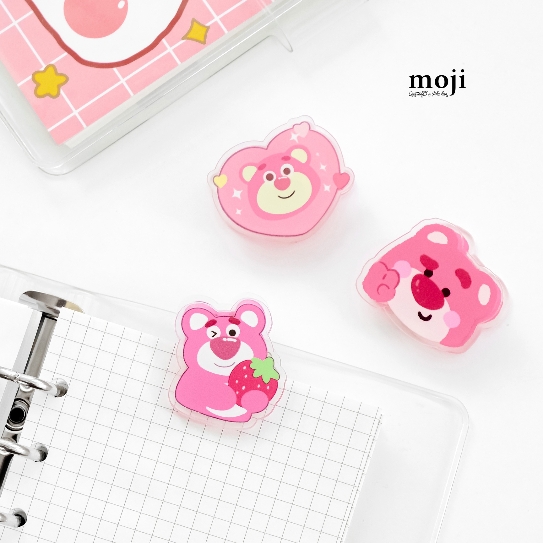 Kẹp tài liệu mini acrylic TS Gấu dâu Lotso happy face