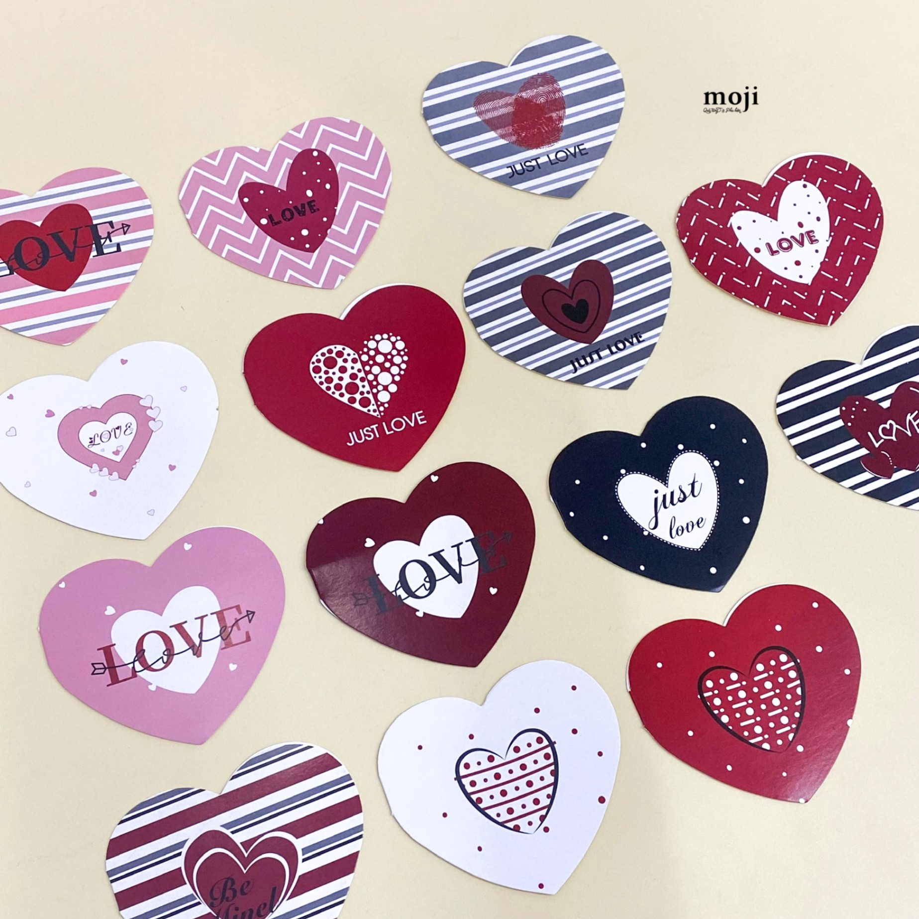 B.032 Thiệp LOV 79-23054082