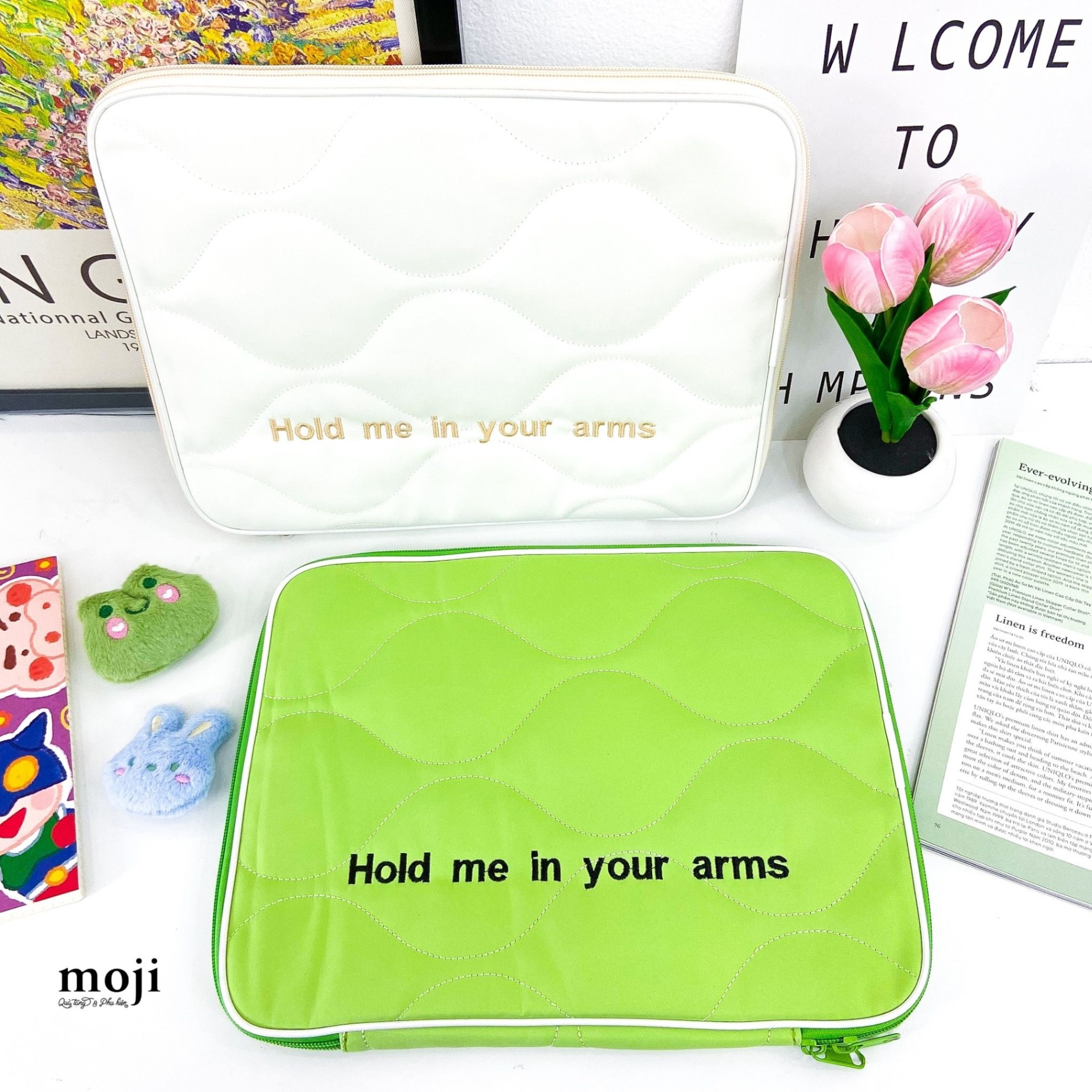 Đựng laptop 13inch Hold me in your arms chống sốc cao cấp 26x34