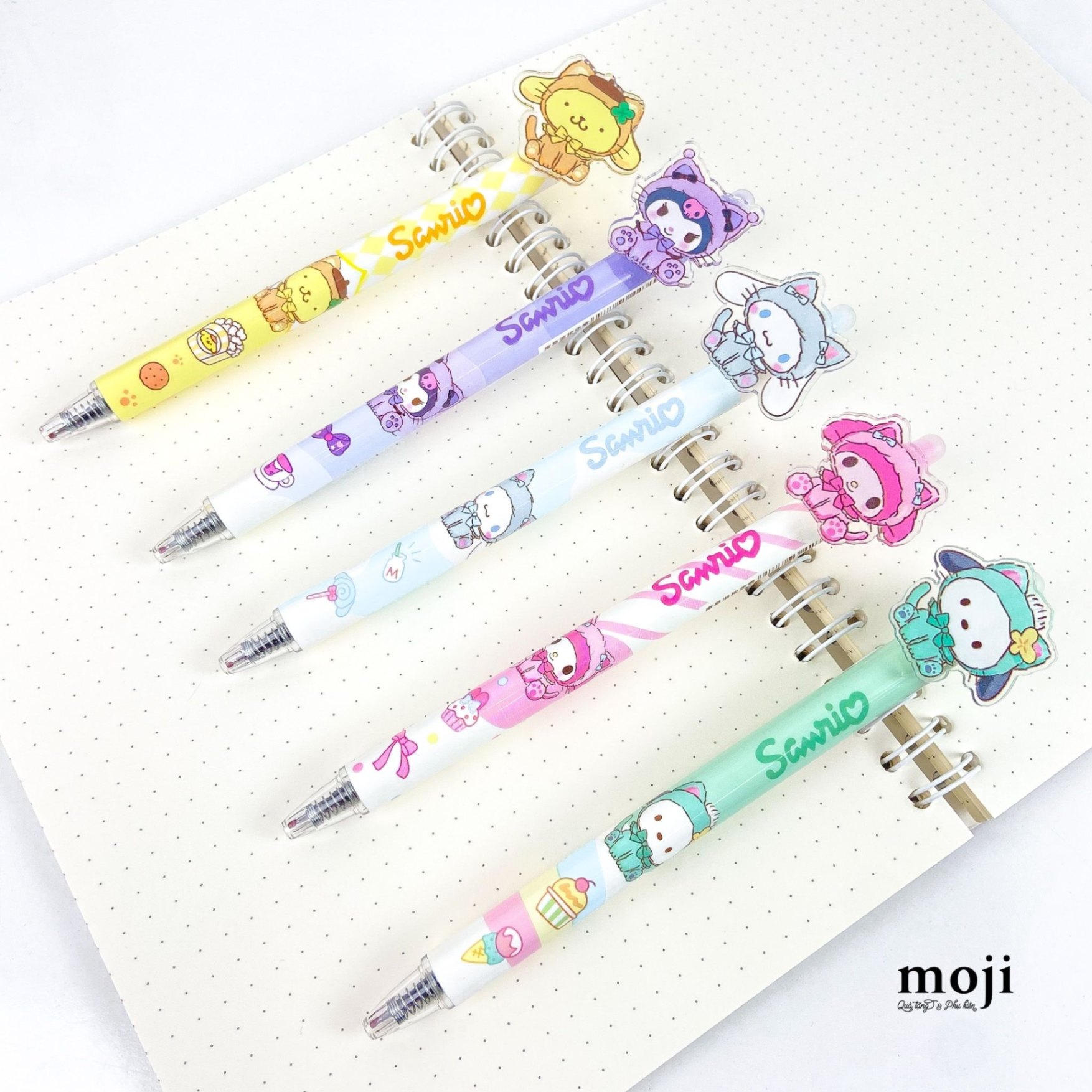 Bút viết Sanrio family cosplay colorful cat