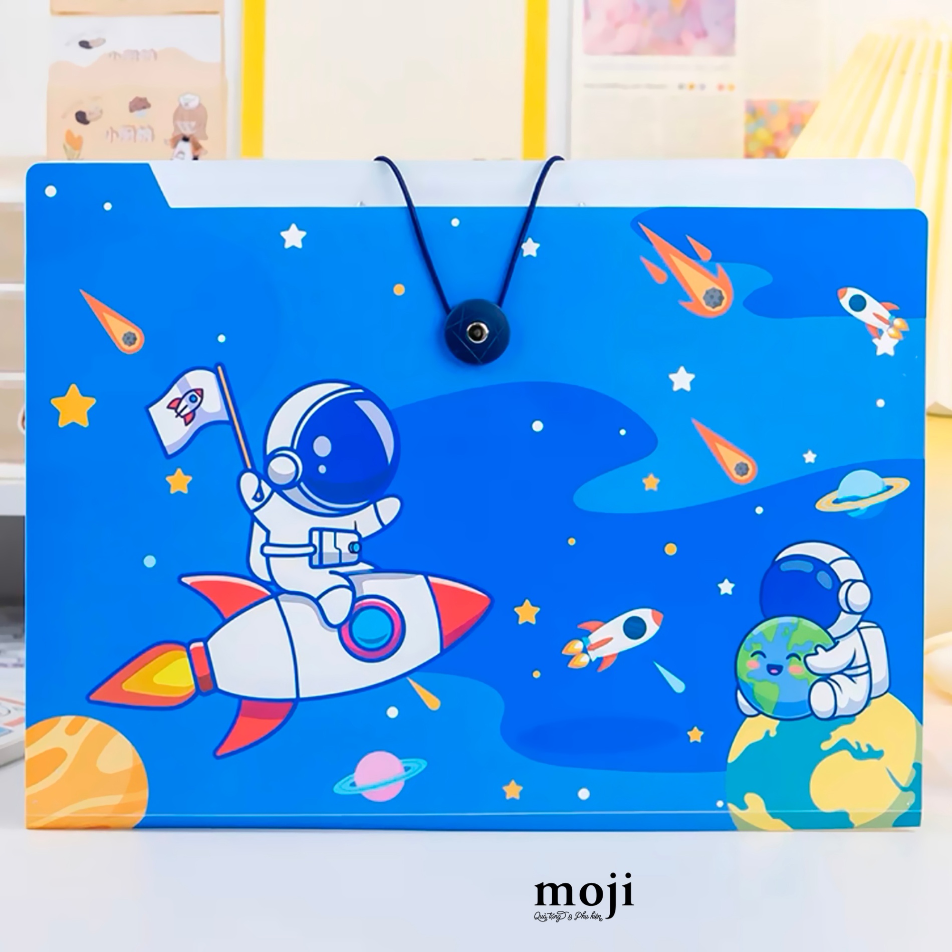 Túi đựng tài liệu MJ dây cài nhiều ngăn Astronaut spaceship 24x32