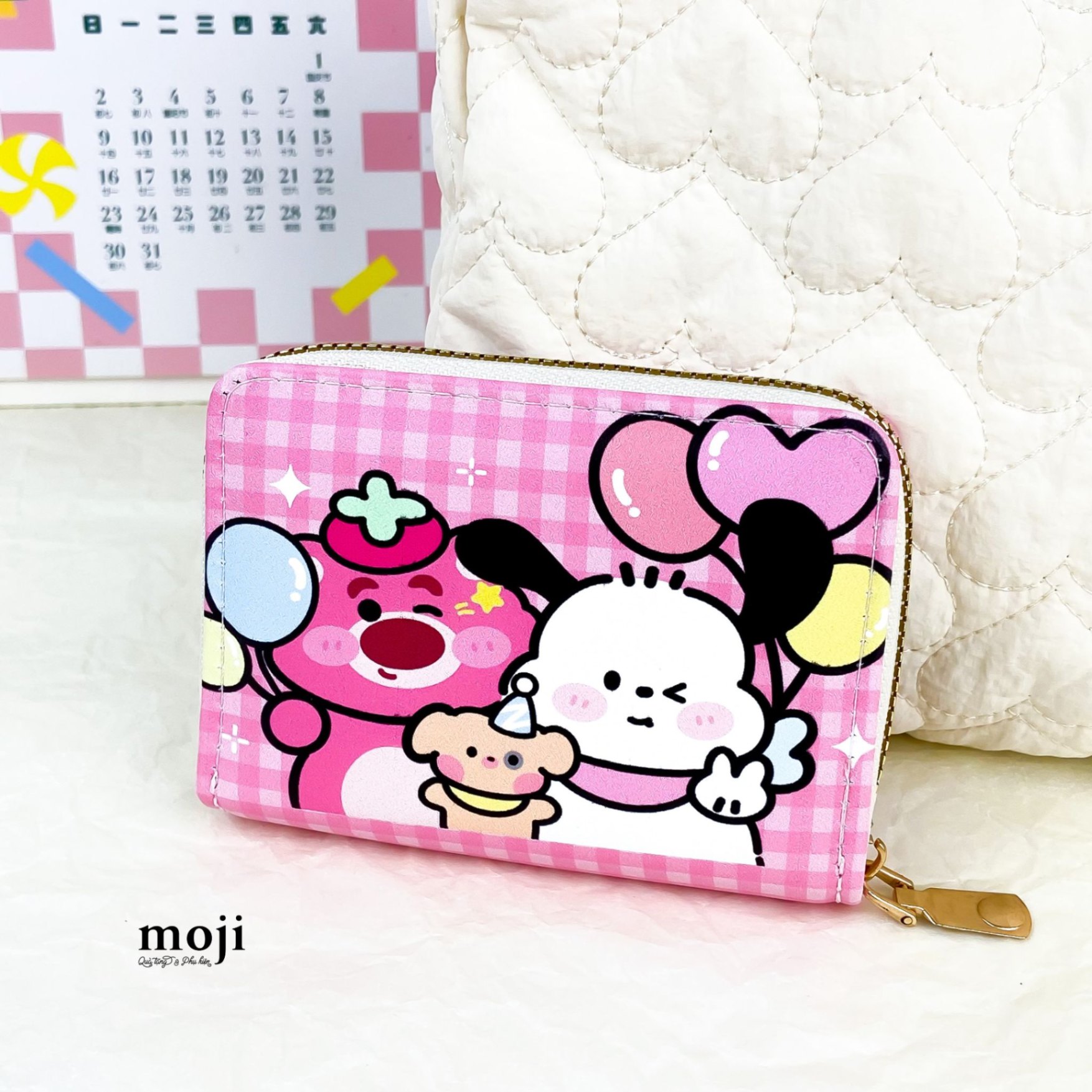 Ví da dáng ngắn Sanrio family Pochacco baby bear blink nền kẻ ô 7x12