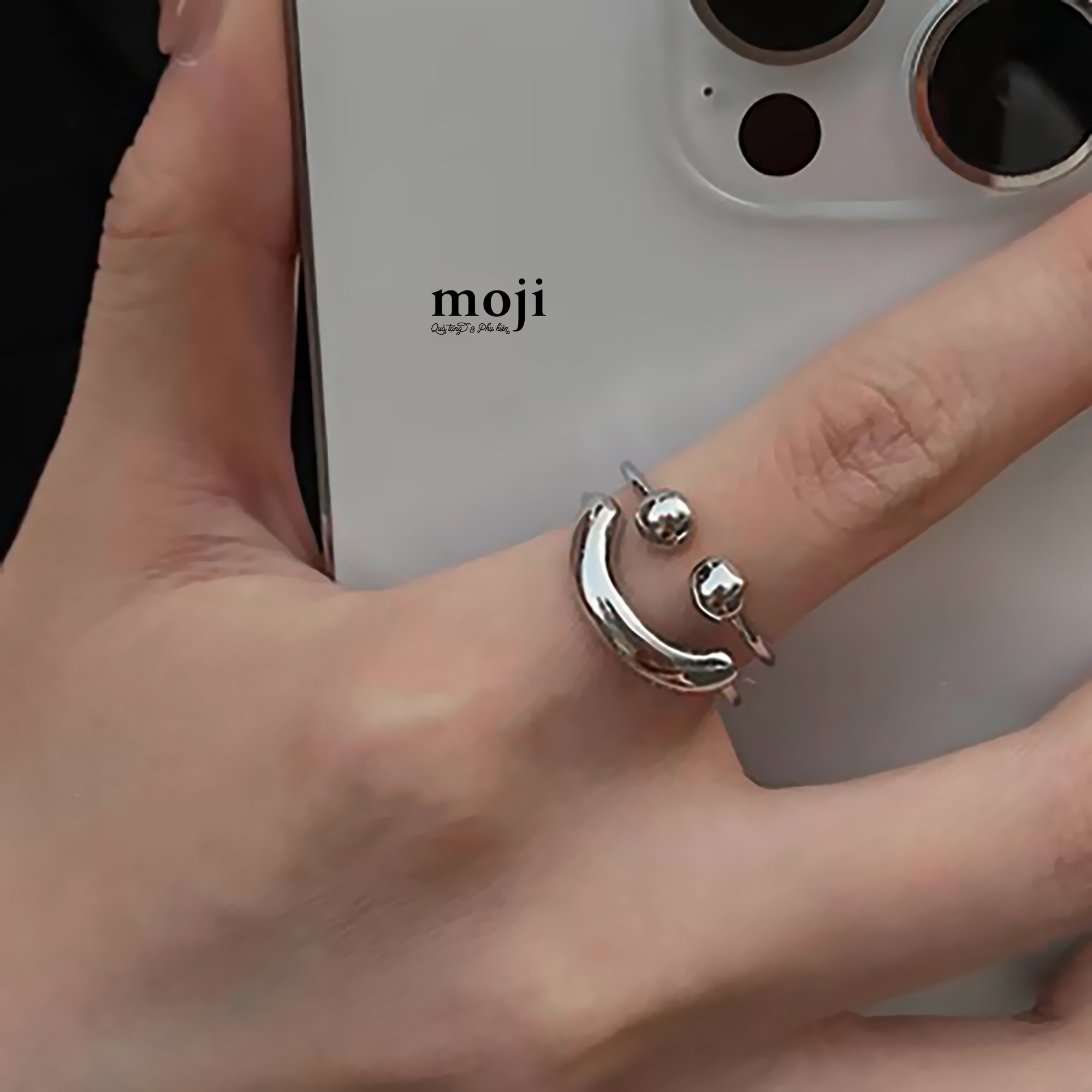 ThumbnailUri