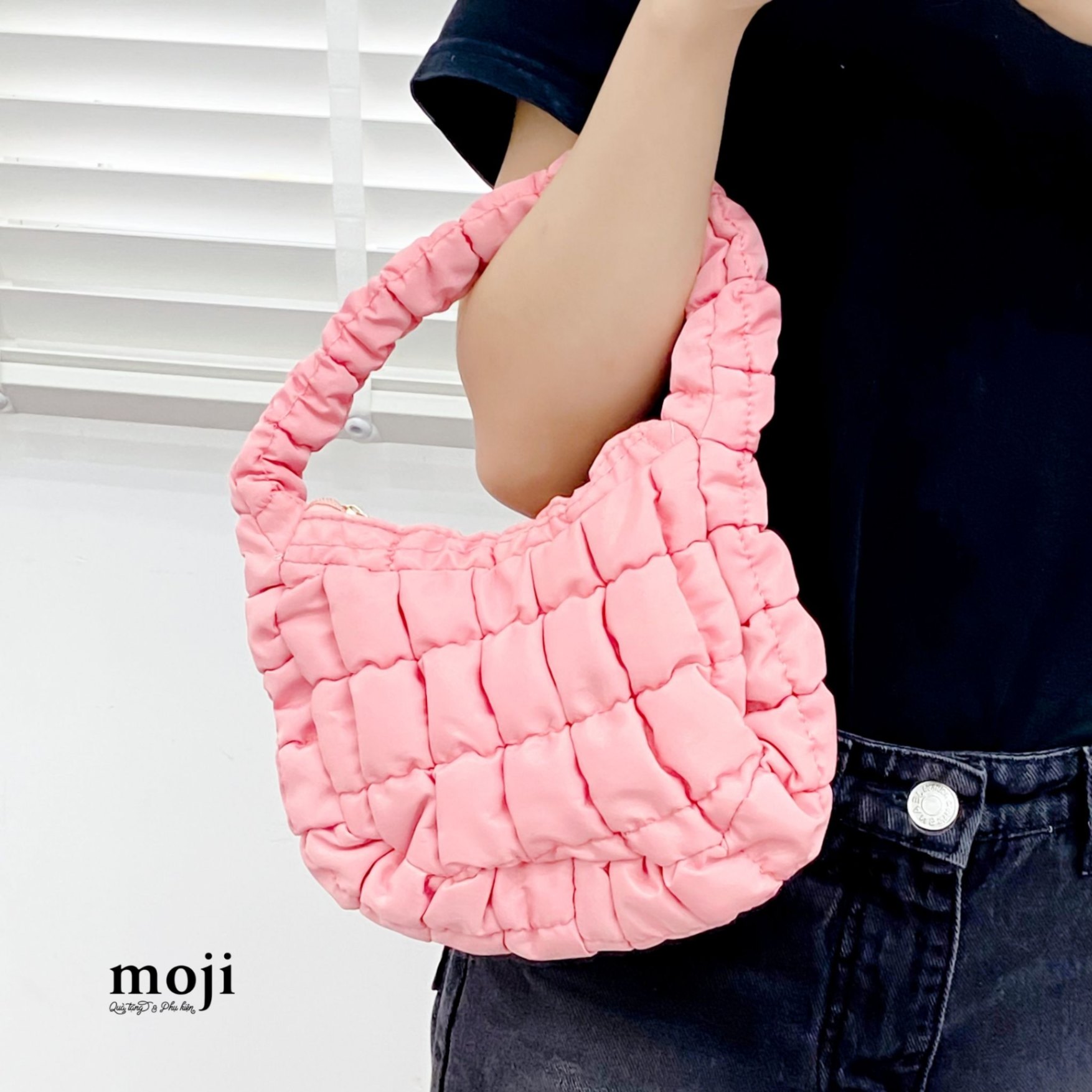 ThumbnailUri