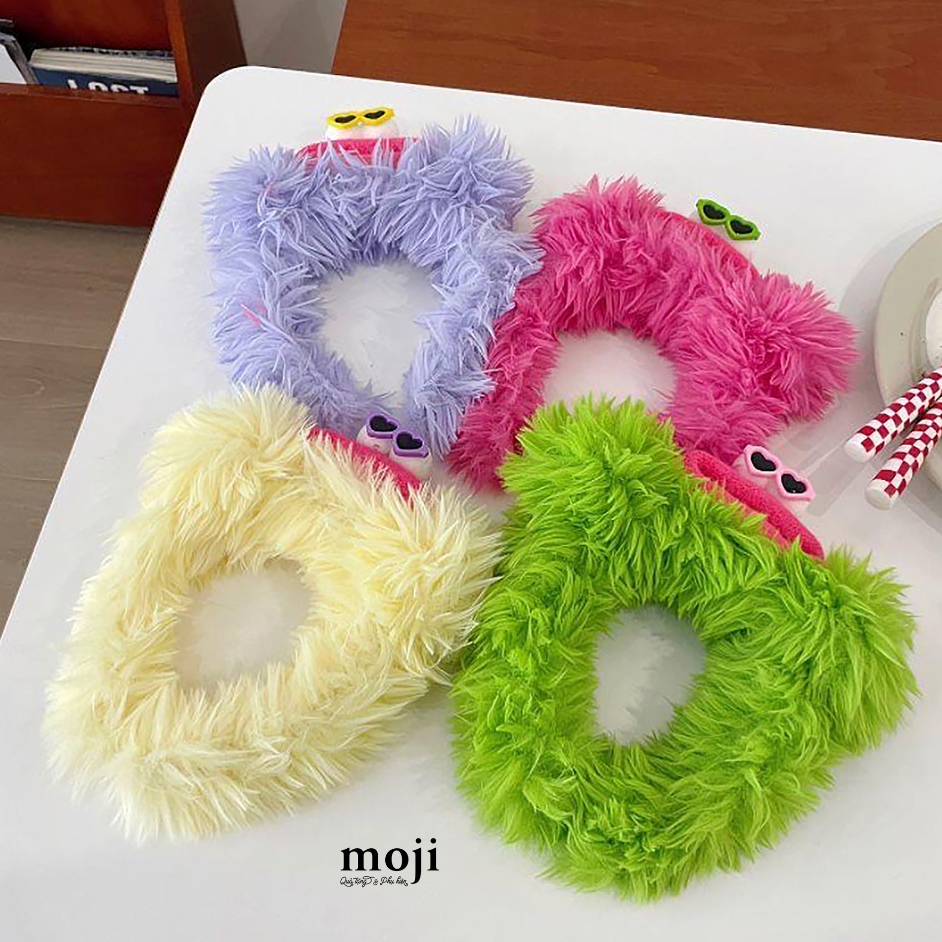 Băng đô bờm lông xù Funny vibes Big eyes sunglasses môi dày