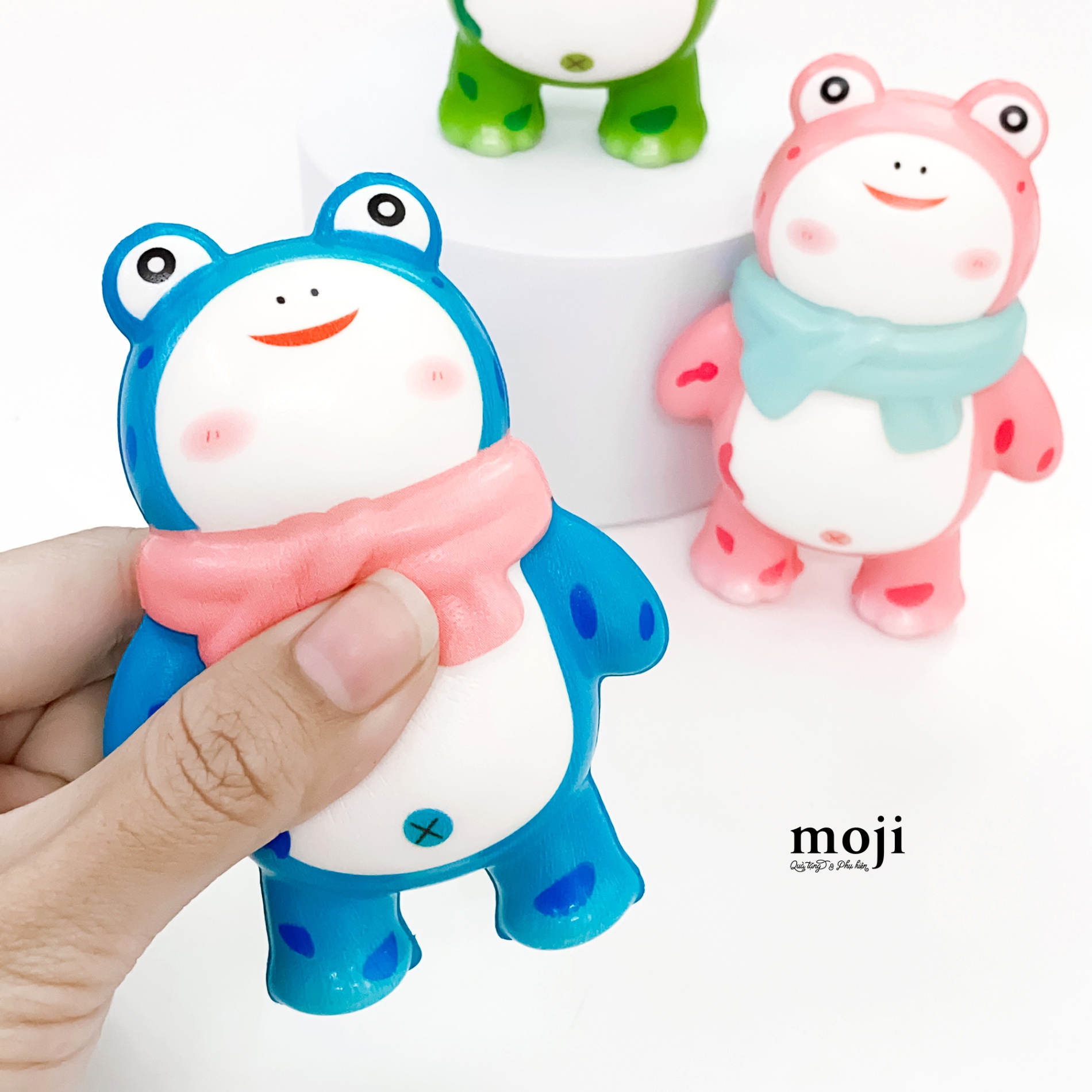 ThumbnailUri
