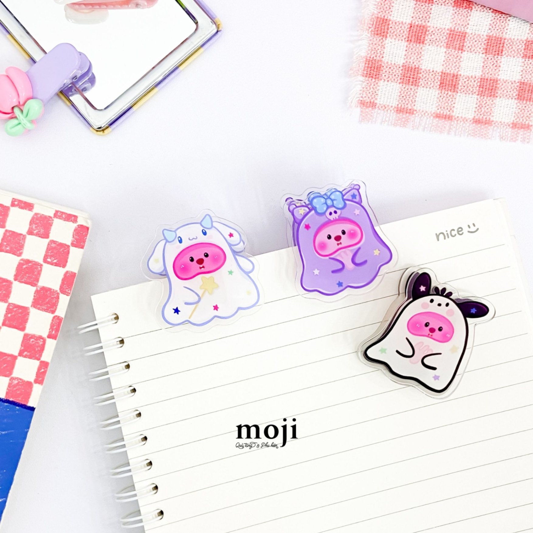 Kẹp tài liệu mini acrylic Hải ly Loopy cosplay Sanrio family ghost