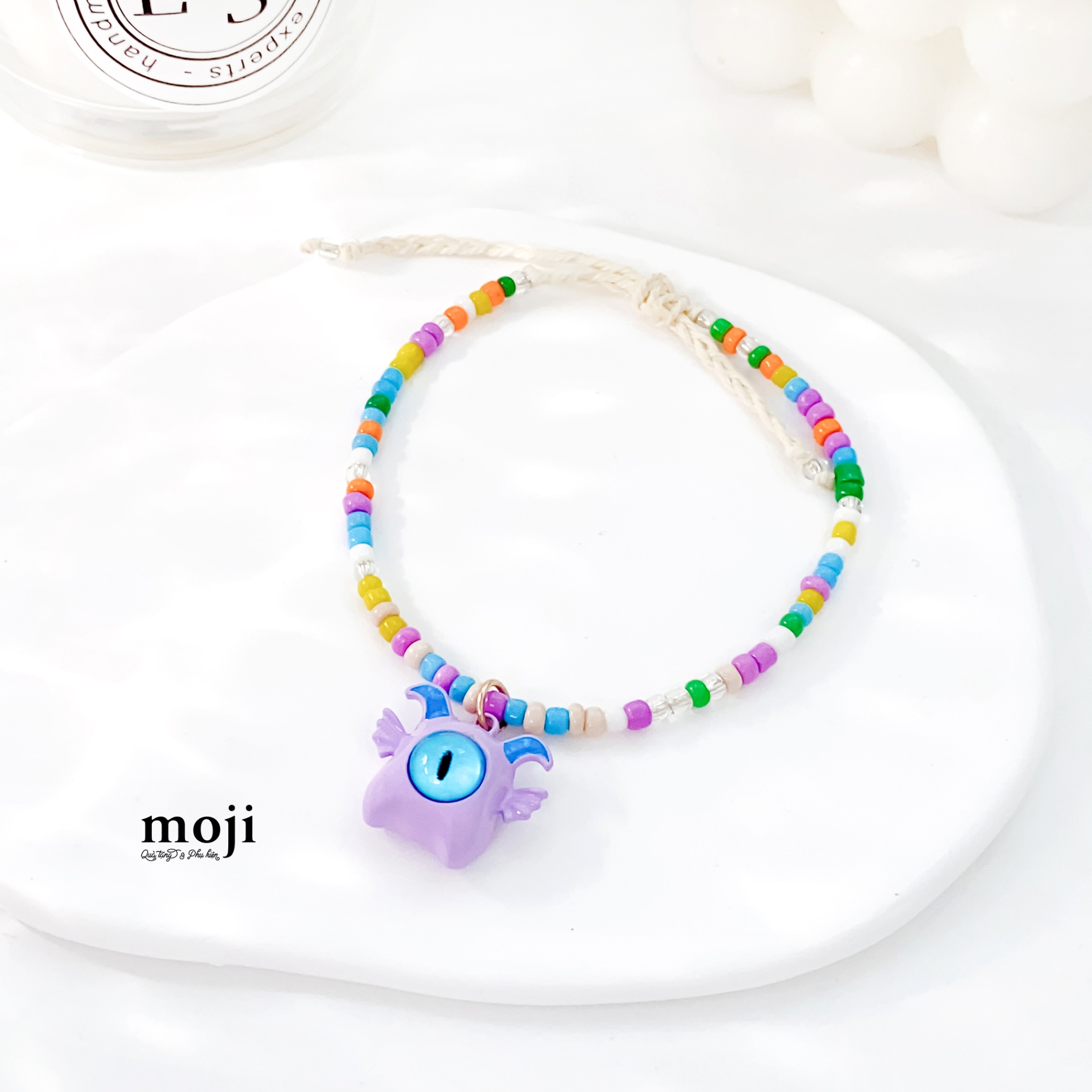 Vòng tay MJ Monster bat big eyes chuỗi hạt màu sắc