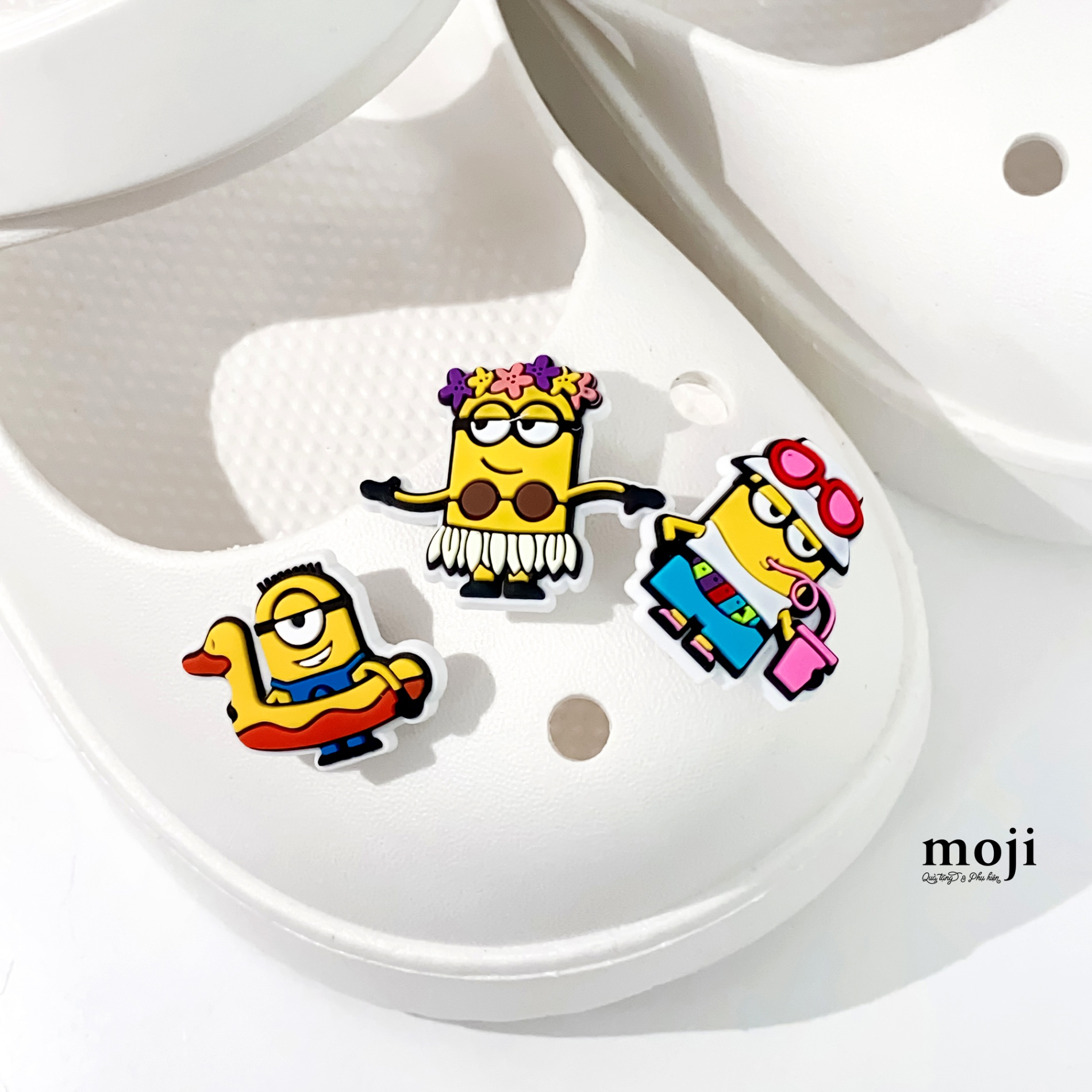 Jibbitz crocs Minions summer time