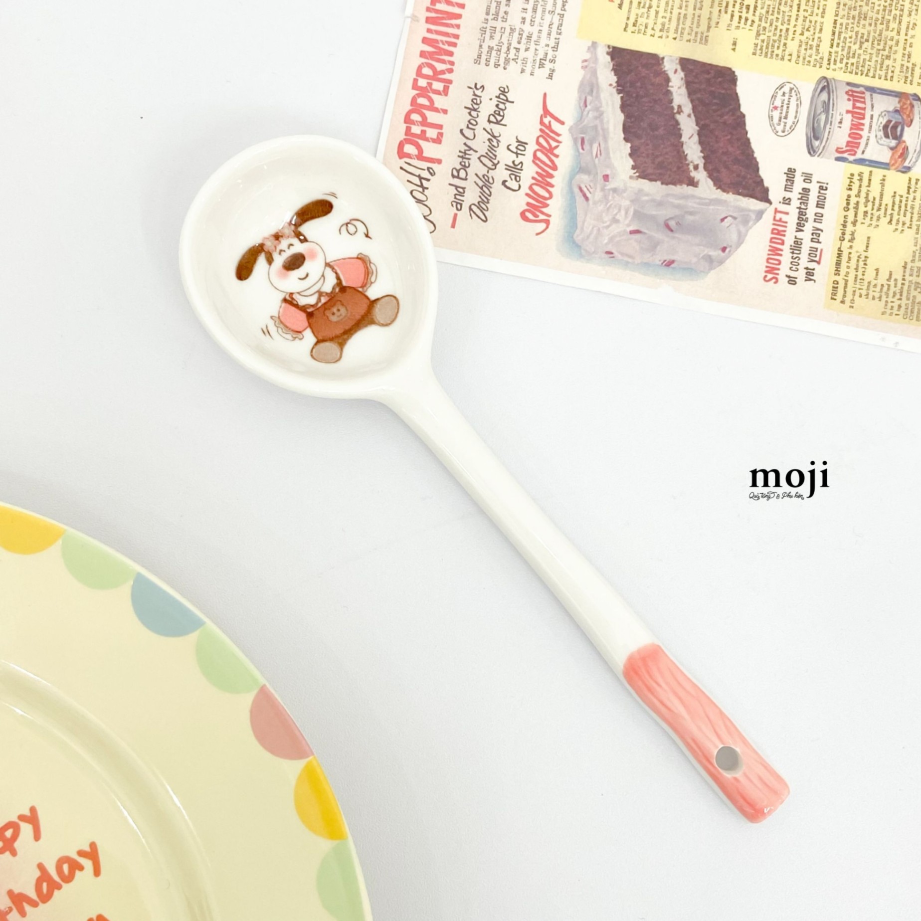 Thìa muỗng sứ Gromit dog cute flower má hồng