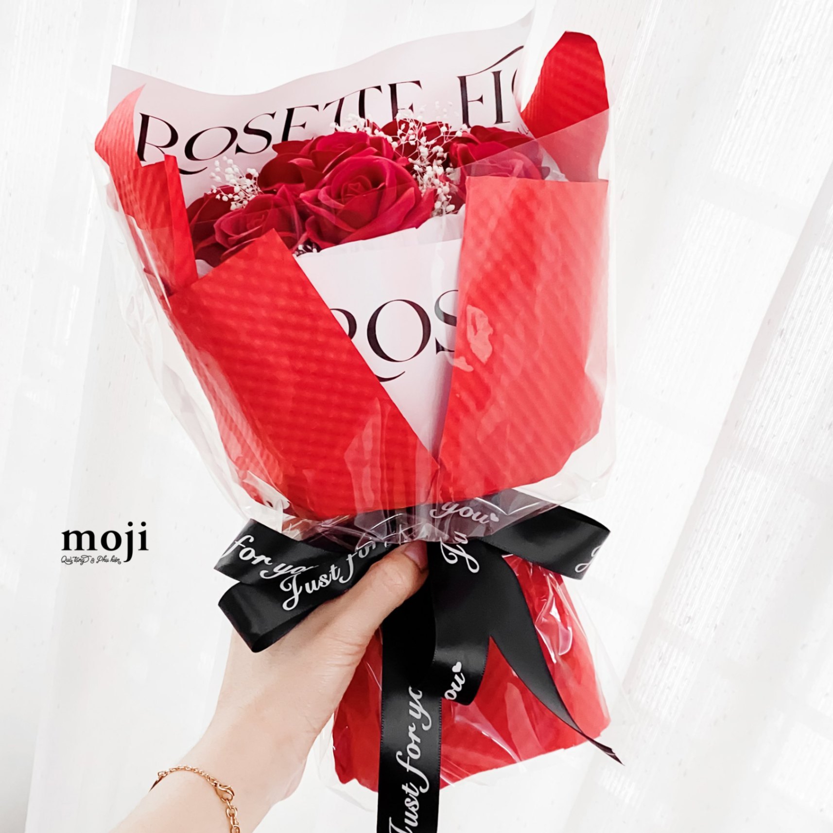 ThumbnailUri