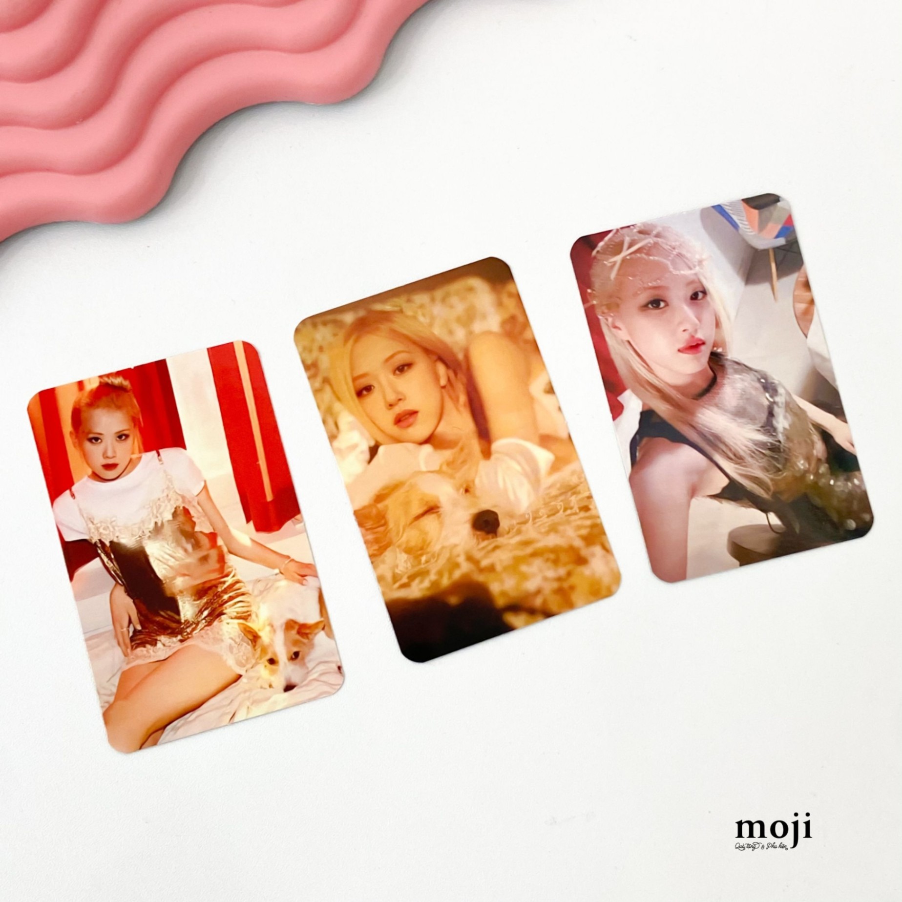 Postcard idol BLACKPINK Rosé 2024 Season's greetings from Hank and Rosé to you POB K4U set3