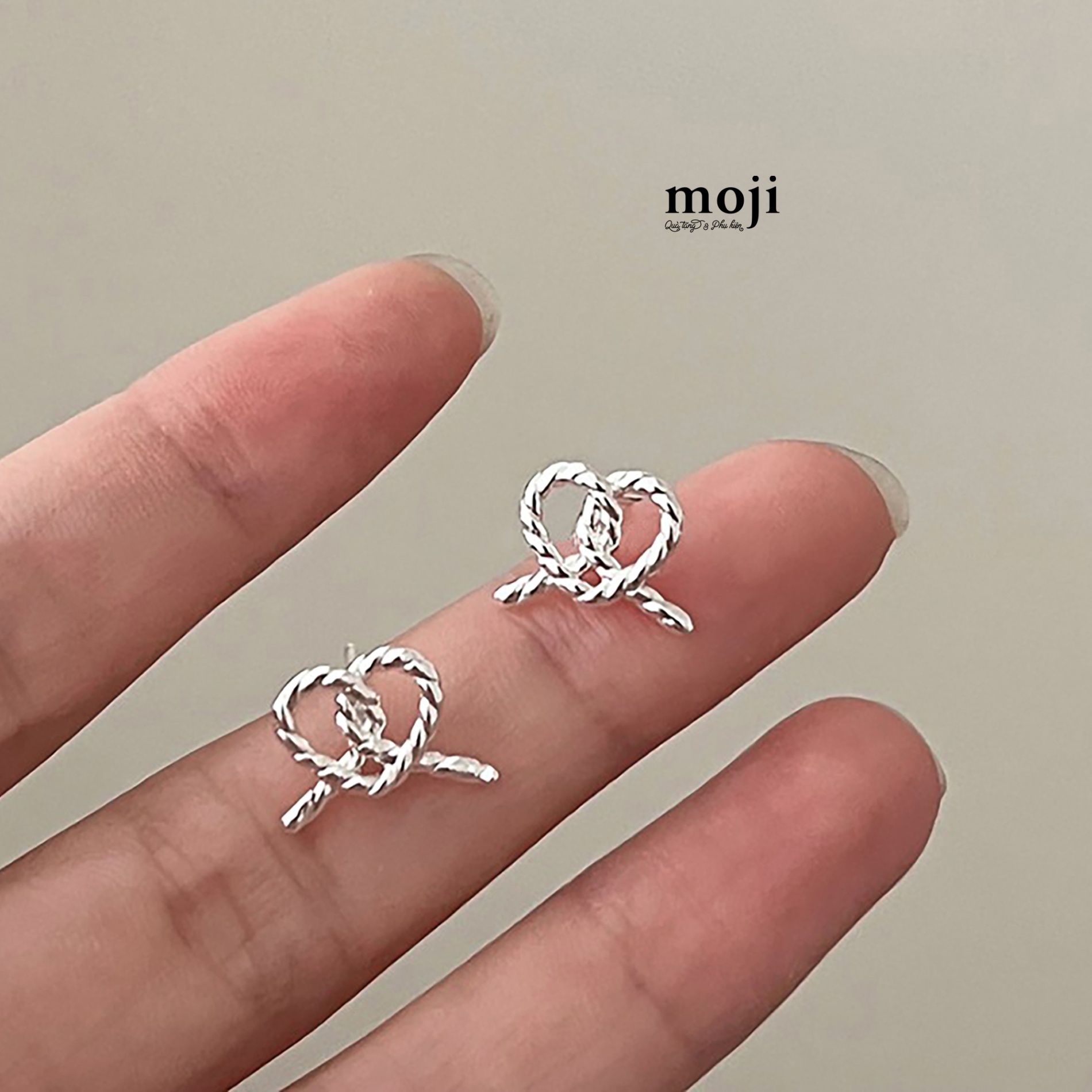 ThumbnailUri