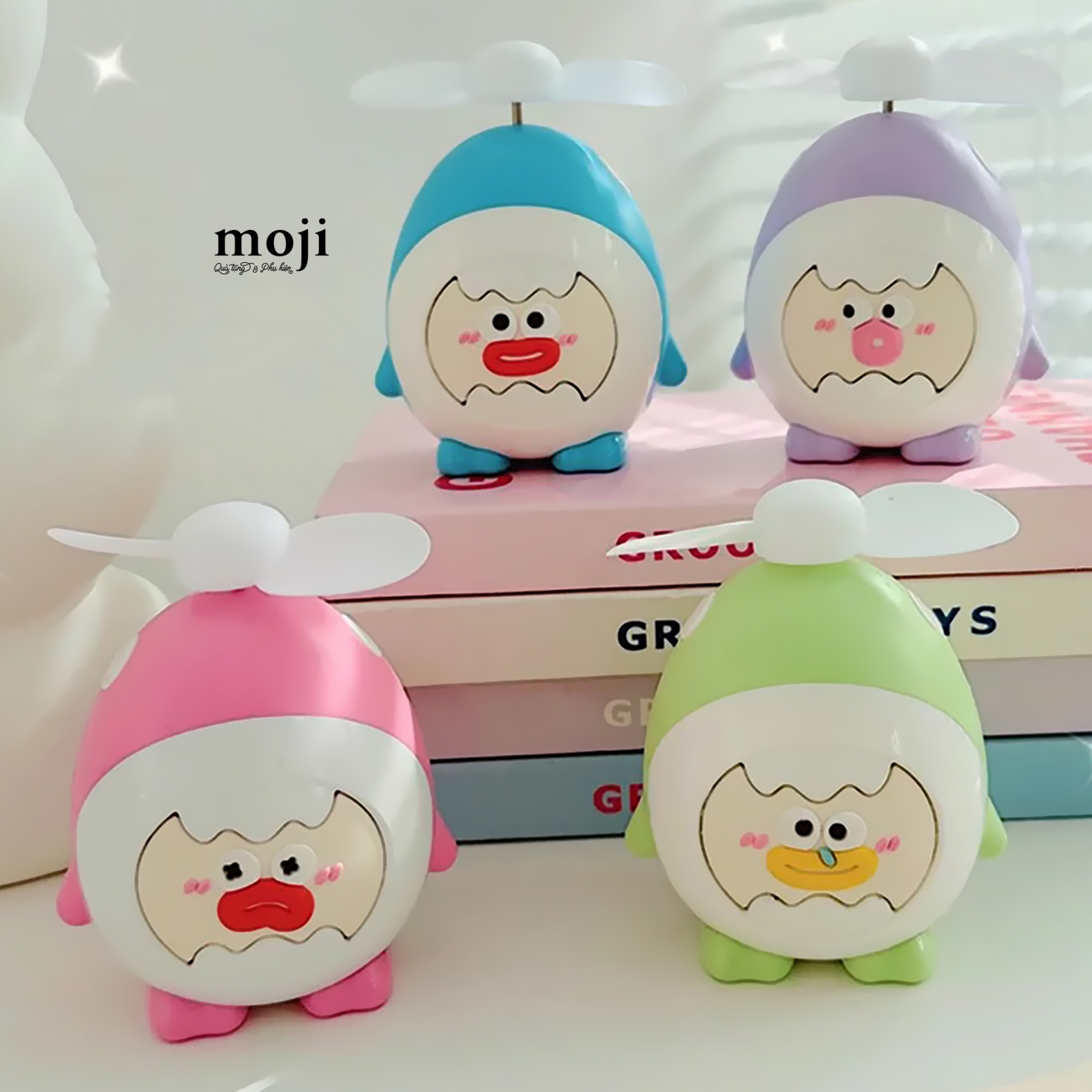 Quạt USB mini sạc tích điện Funny vibes cosplay shark big eyes môi dày