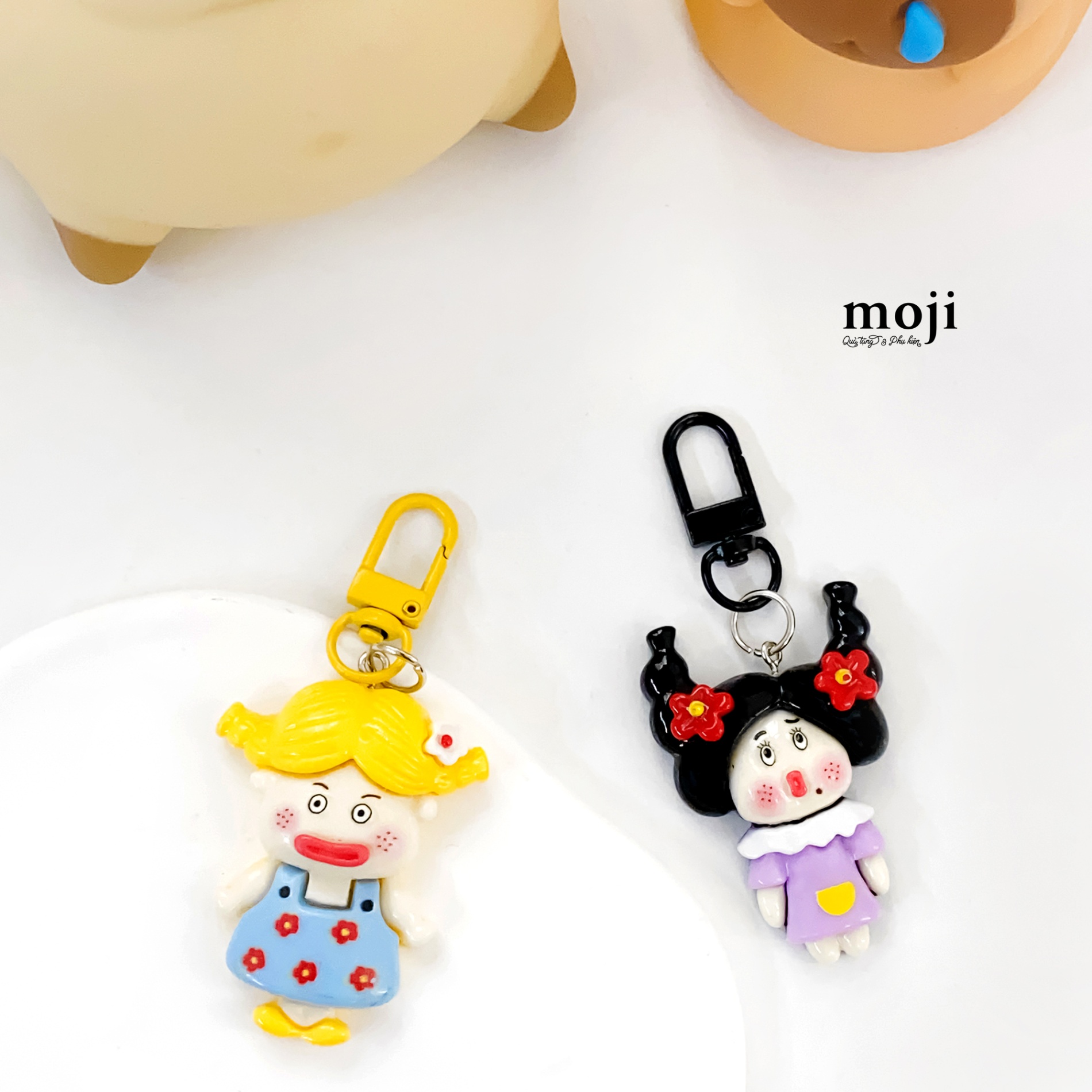 Móc khóa mini Funny vibes little girl flower