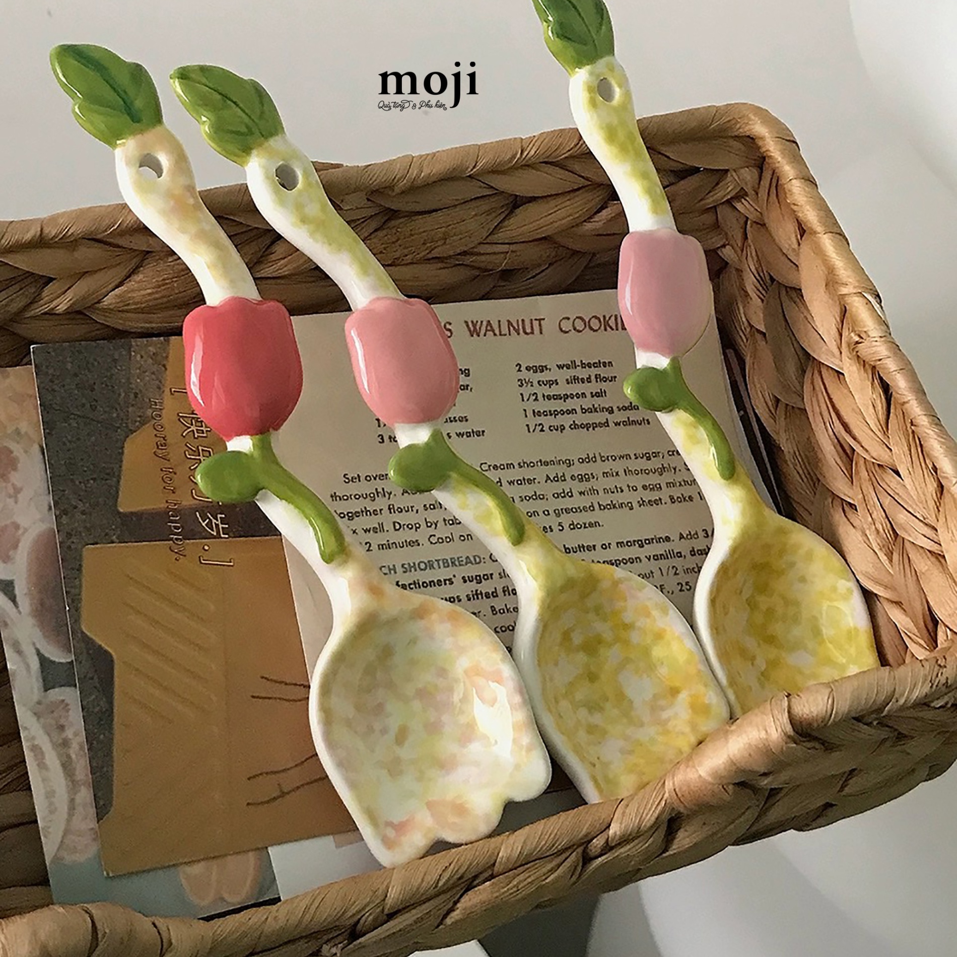 Thìa muỗng sứ Tulip flower phối màu