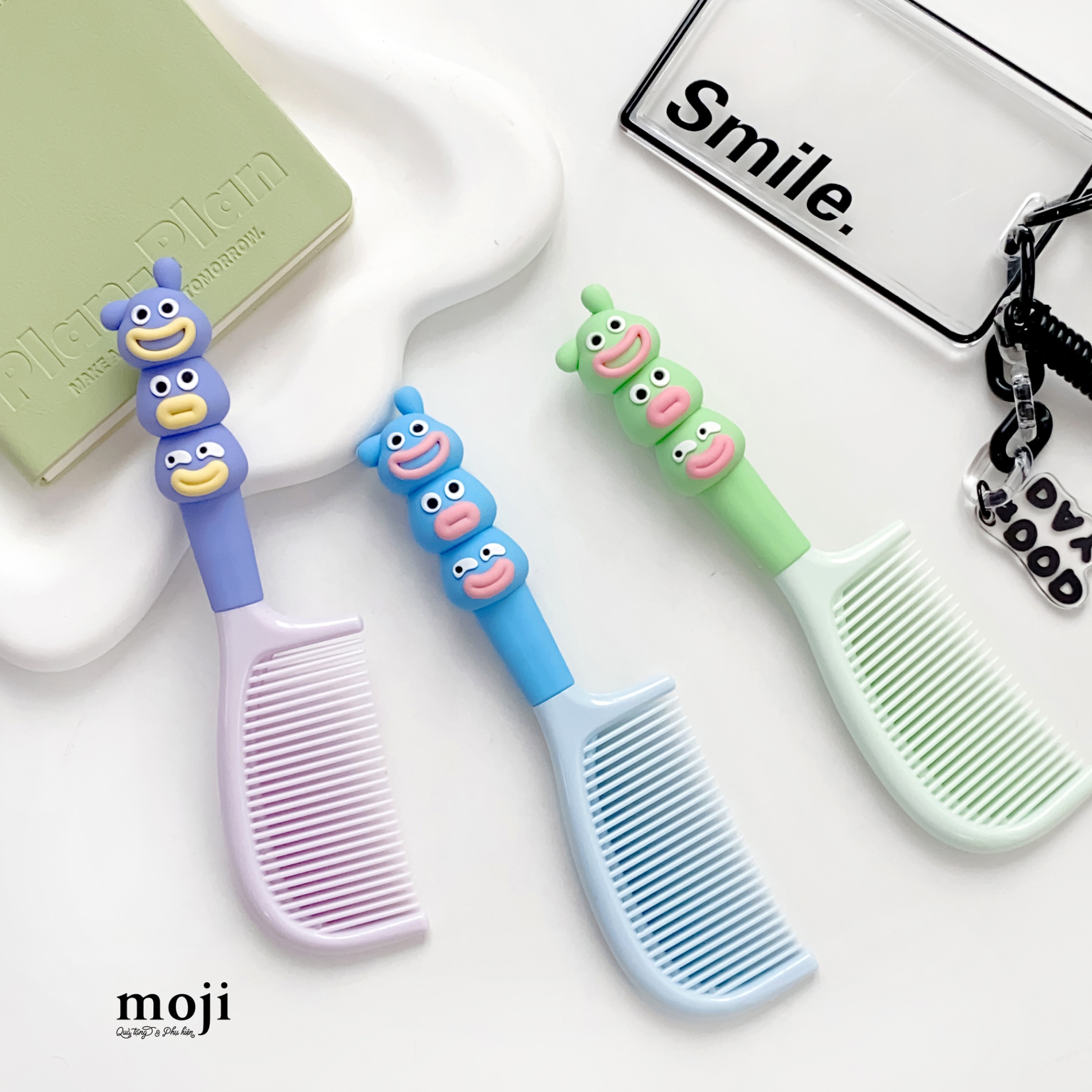 Lược nhựa răng khít Funny vibes rabbit môi dày xếp chồng 17cm