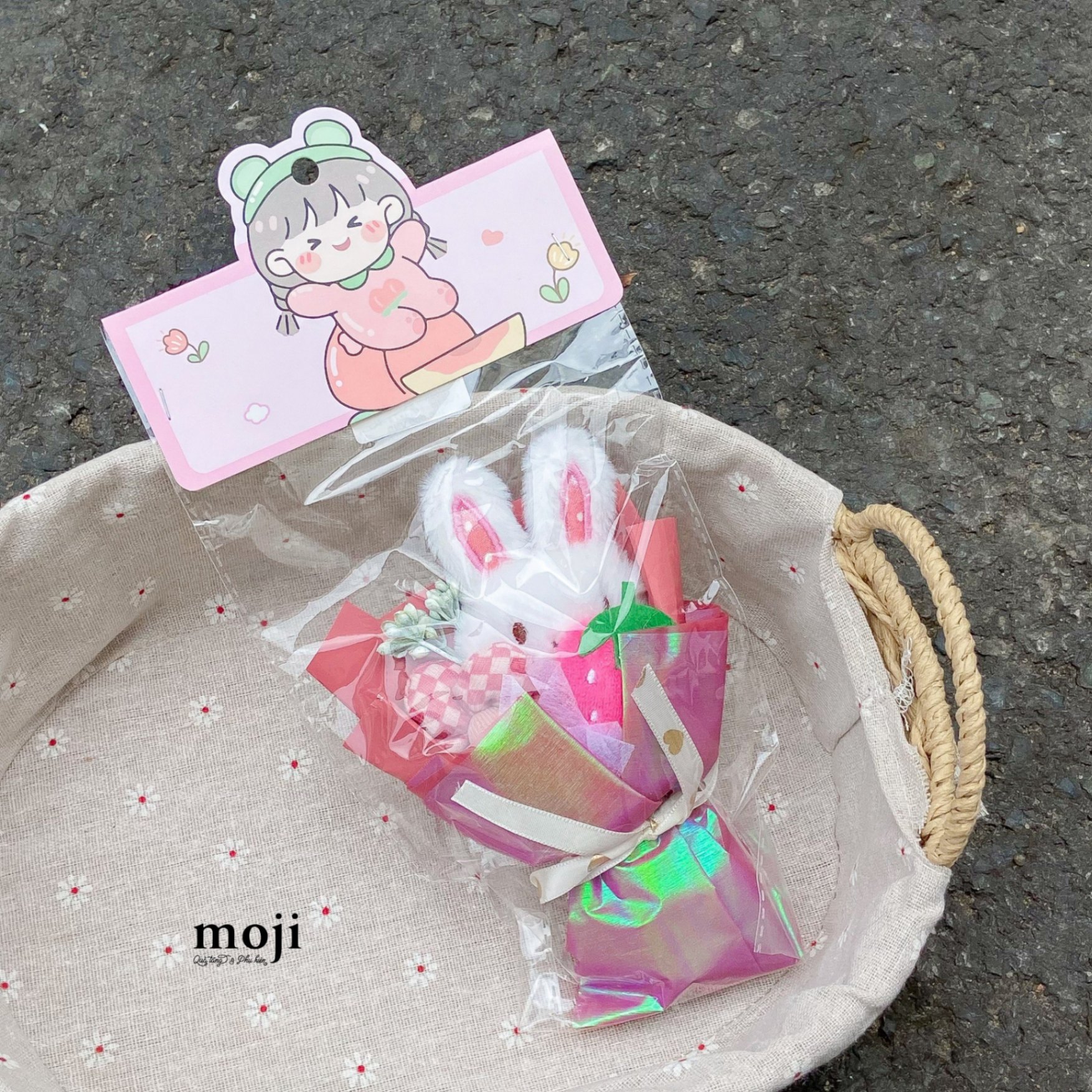 Hoa gấu bông bó Rabbit fruit flower 14x24