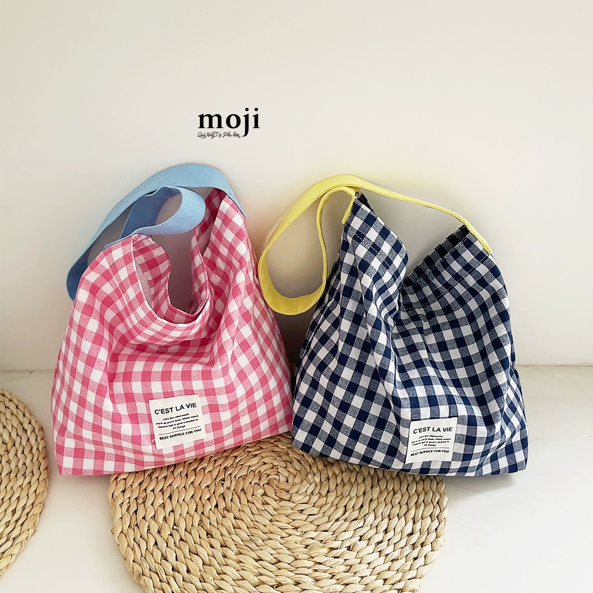 Túi đeo vải Best service for you nền kẻ ô 13x34x40