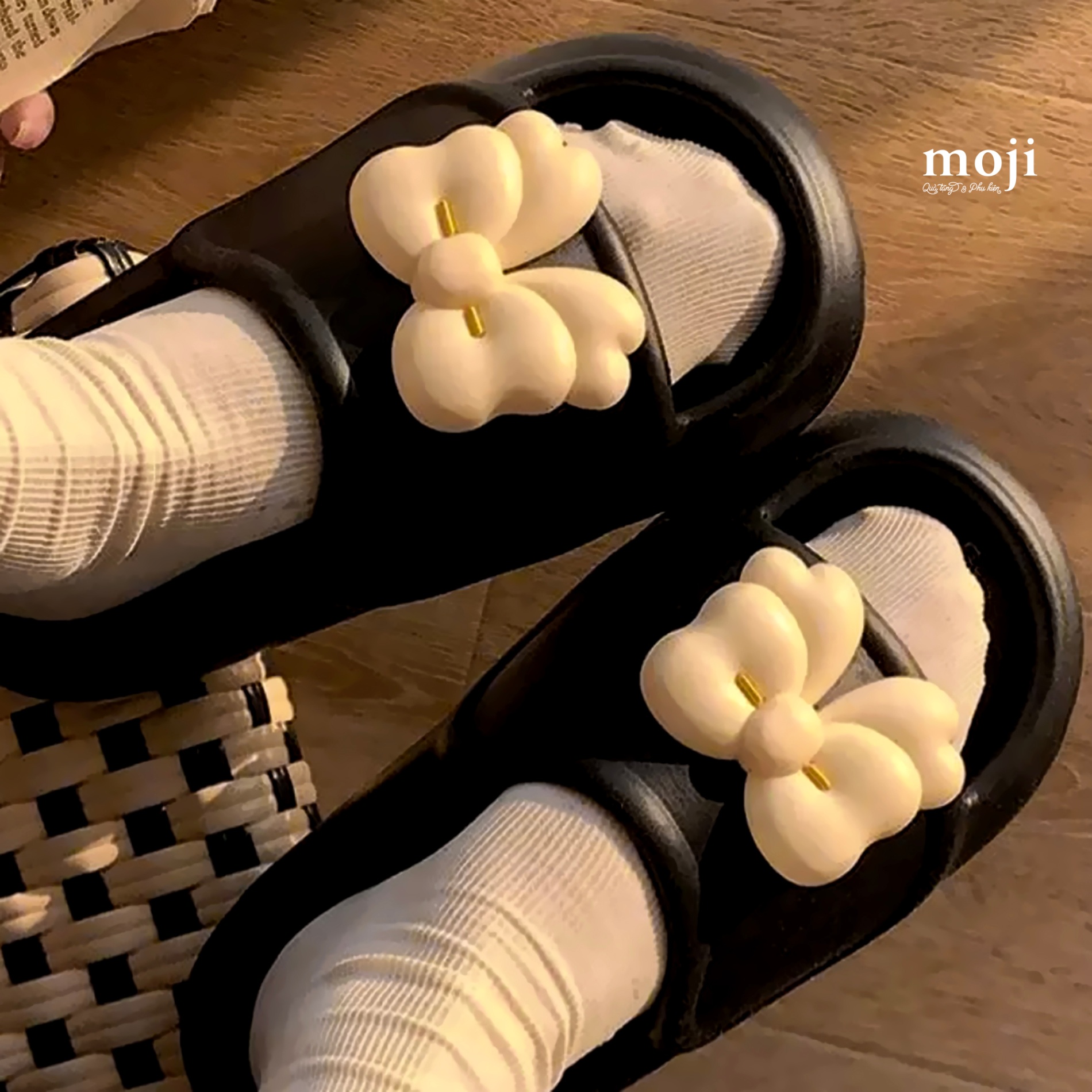 ThumbnailUri