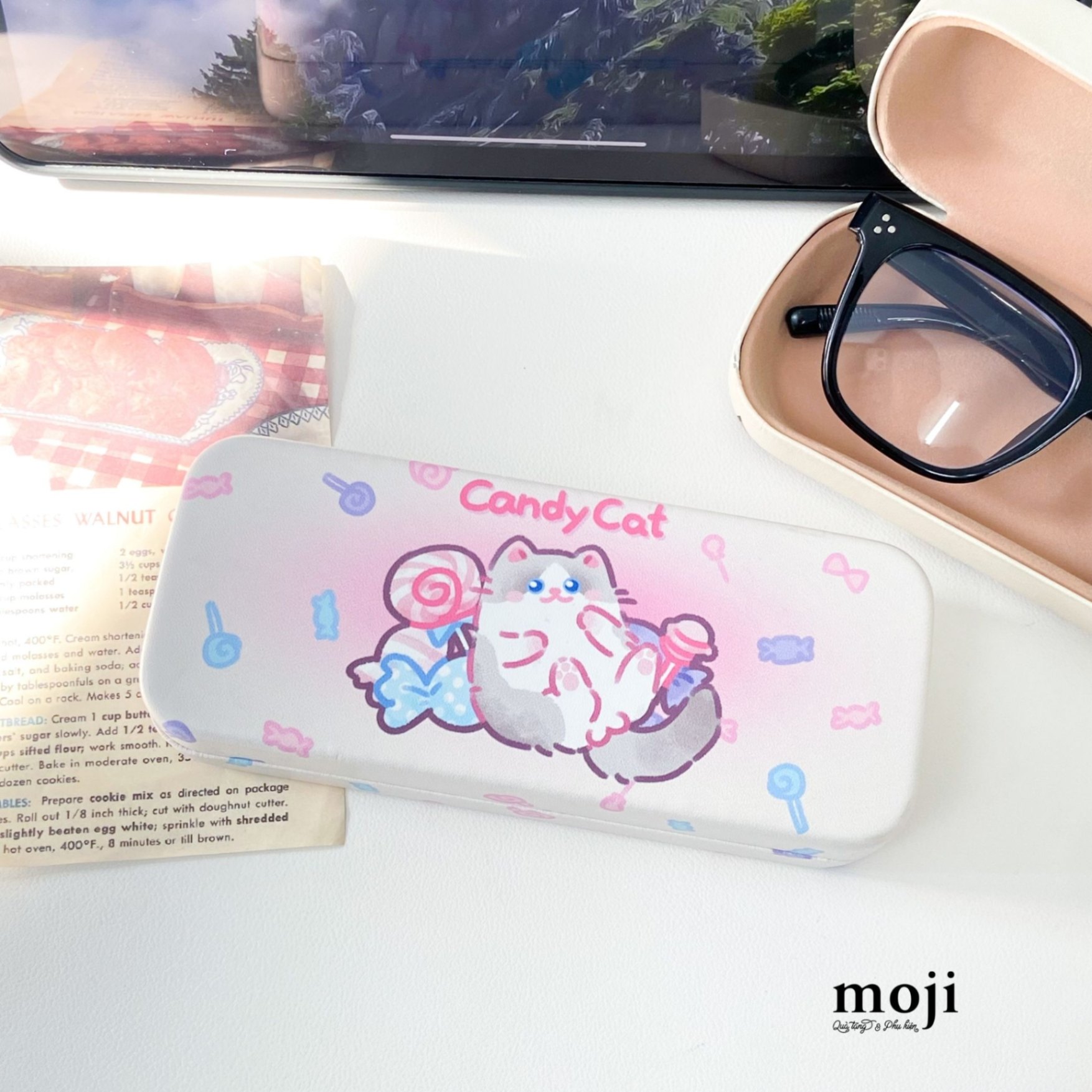 Hộp đựng kính bọc da Candy cat 6x16