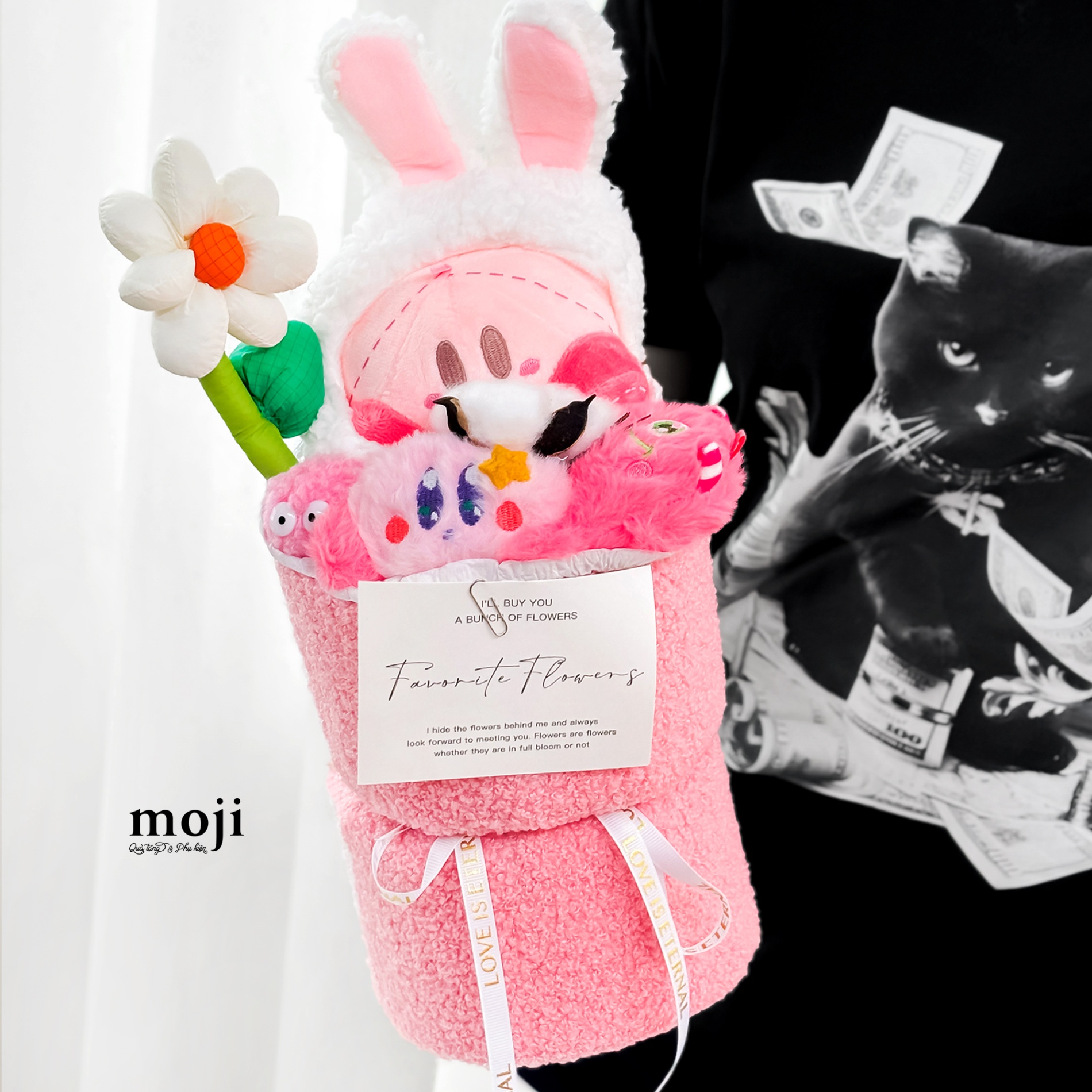 Hoa gấu bông bó Kirby cosplay rabbit and friends có đèn kèm túi thiệp 18x32
