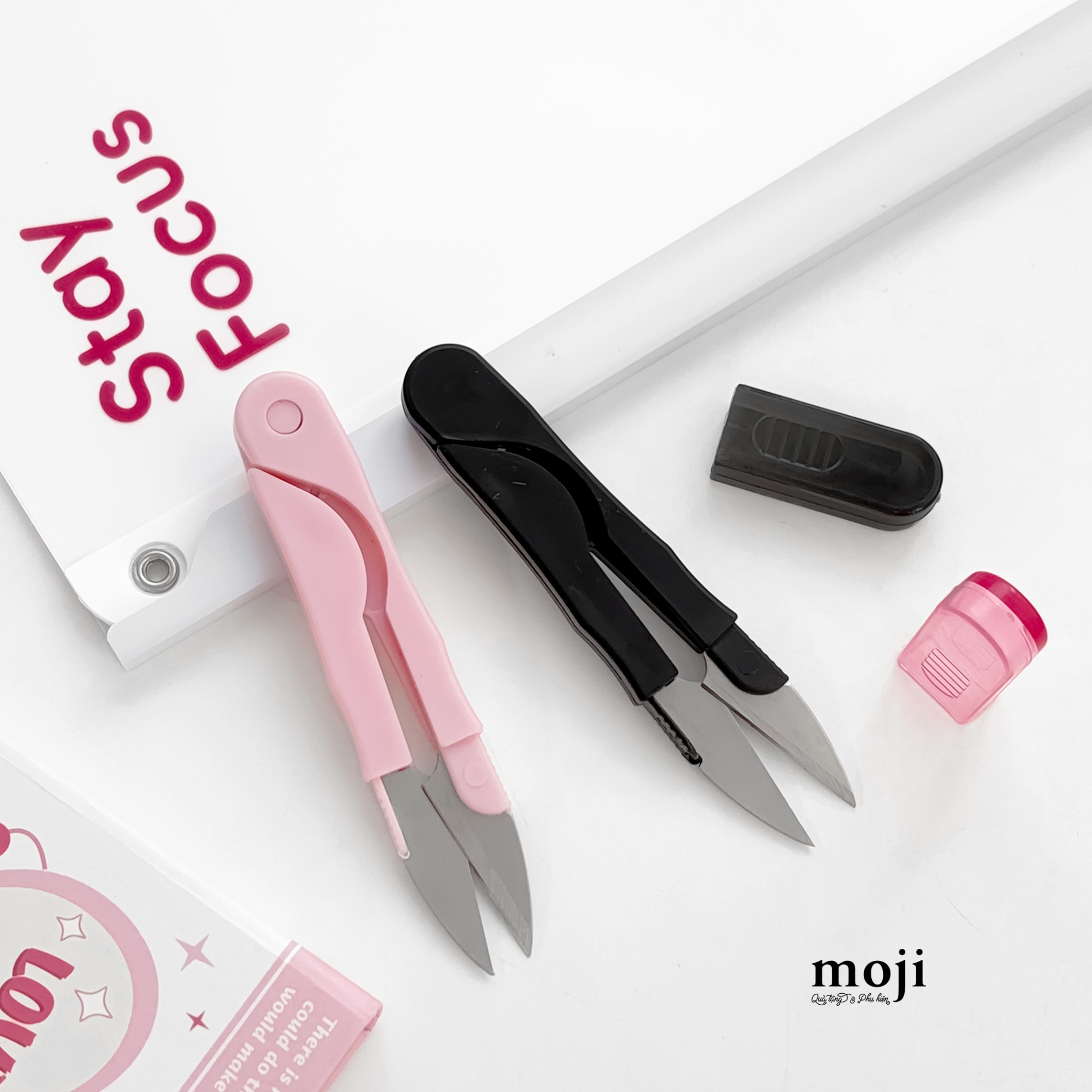 Kéo cắt mini 1 màu nắp trong