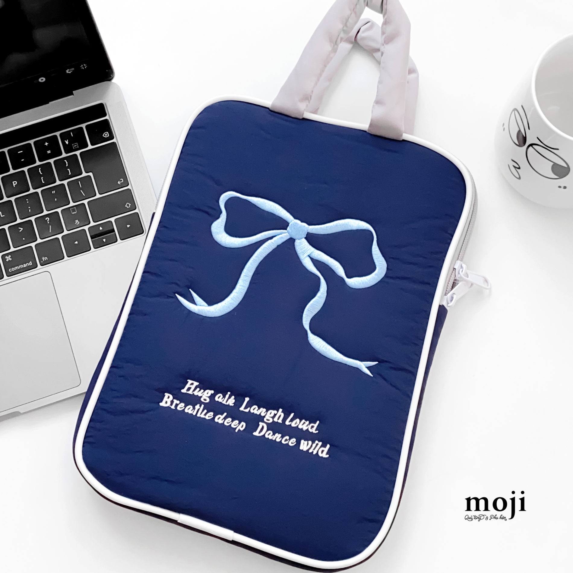 Đựng ipad 11inch Bow nơ laugh loud chống sốc cao cấp 20x28