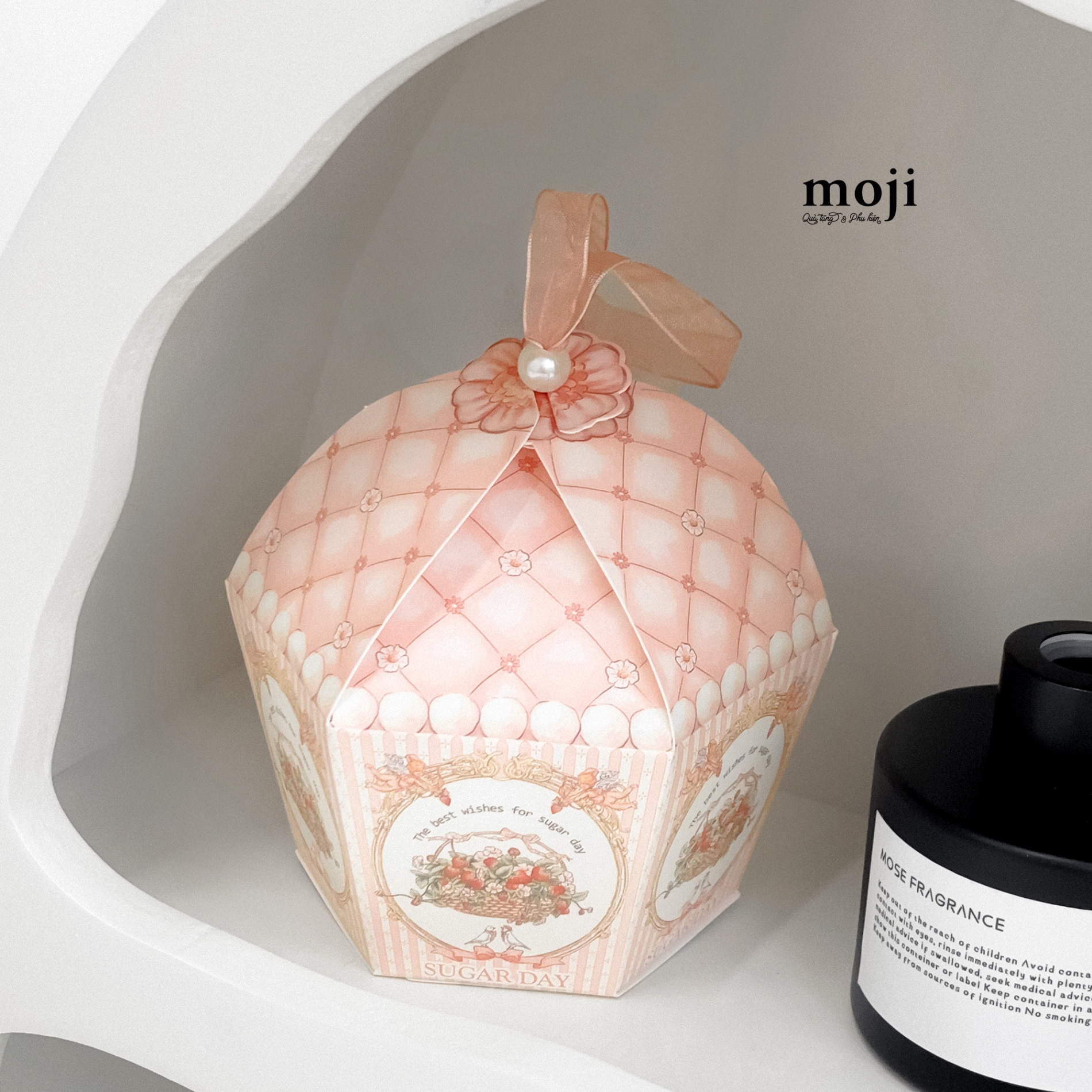 B.041 Hộp quà FLO 1215-24074294