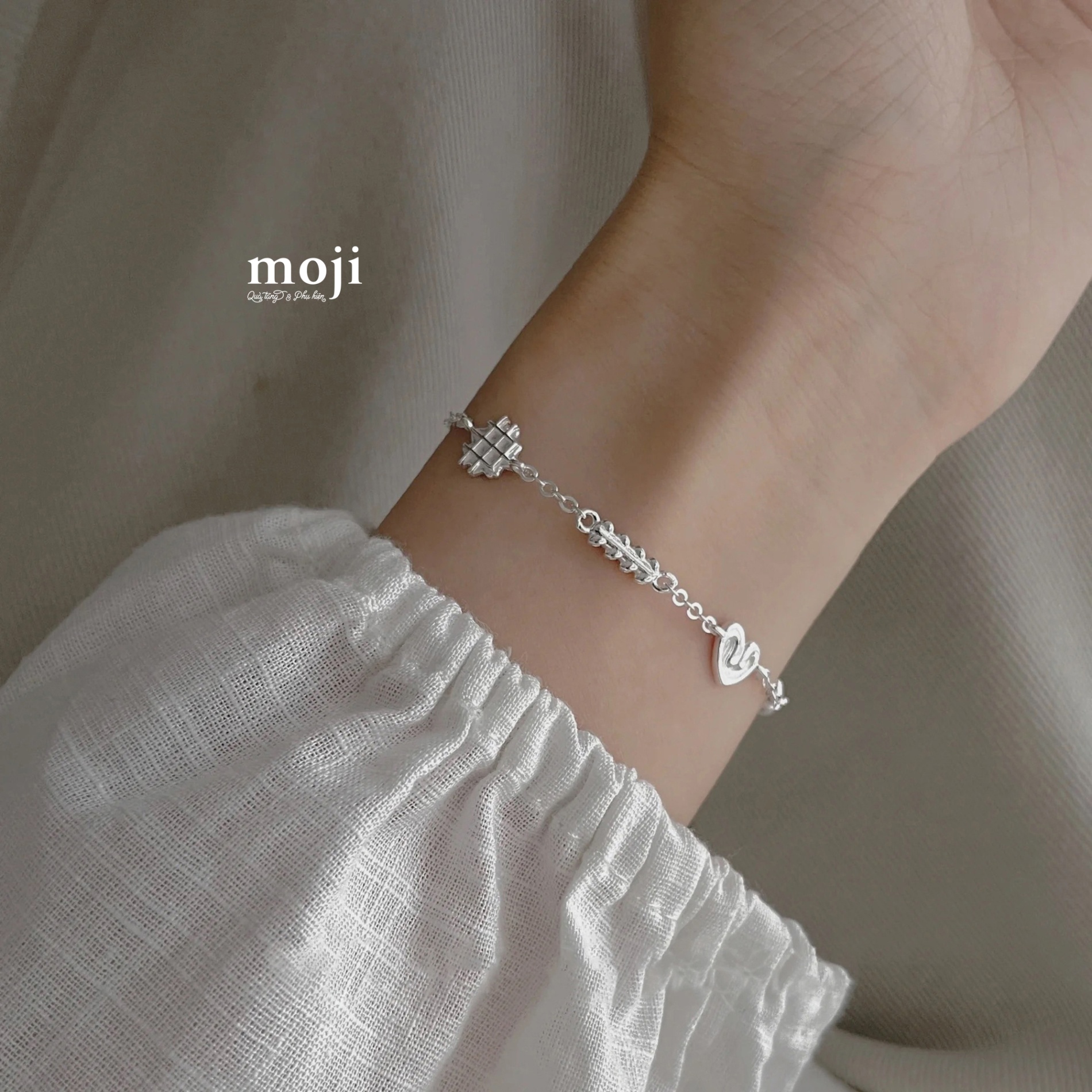 Vòng tay mạ bạc Heart love food