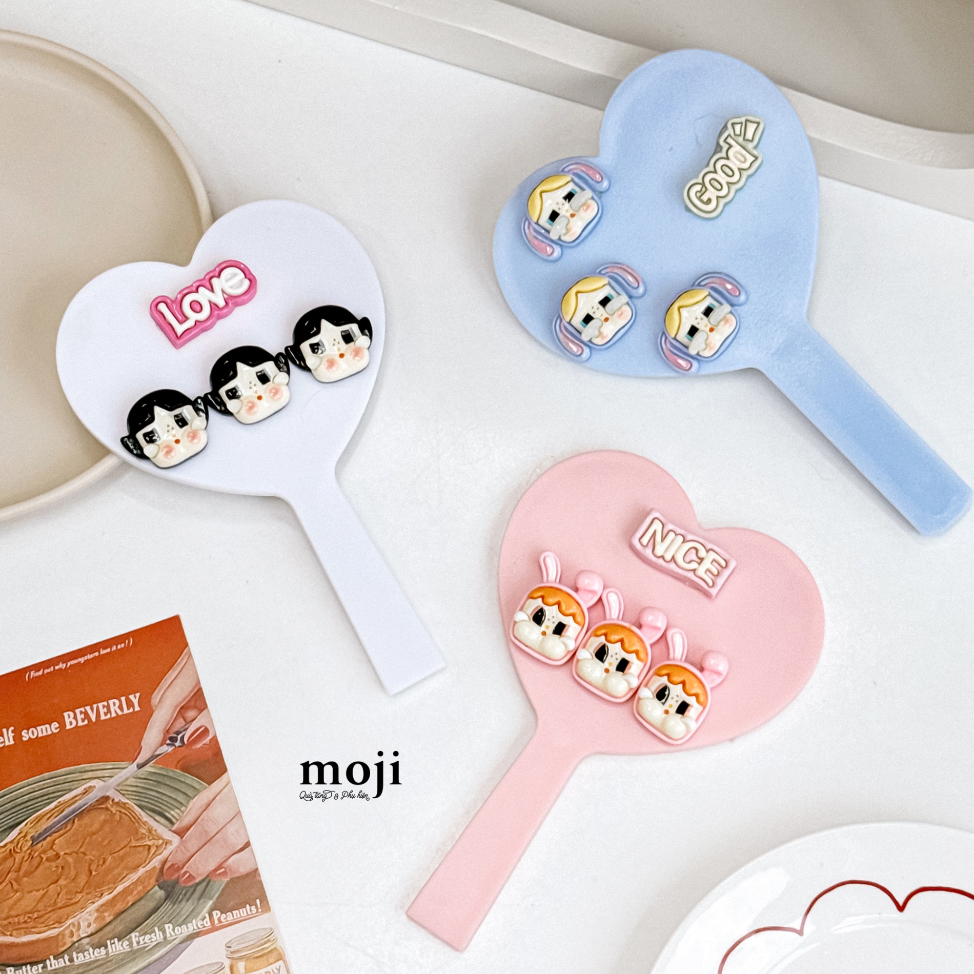 Gương cầm tay unoff Crybaby triple face heart love good nice 10x15
