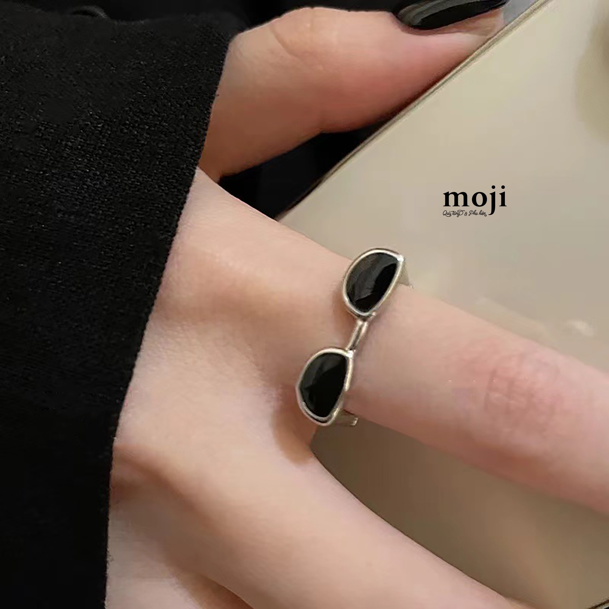 ThumbnailUri