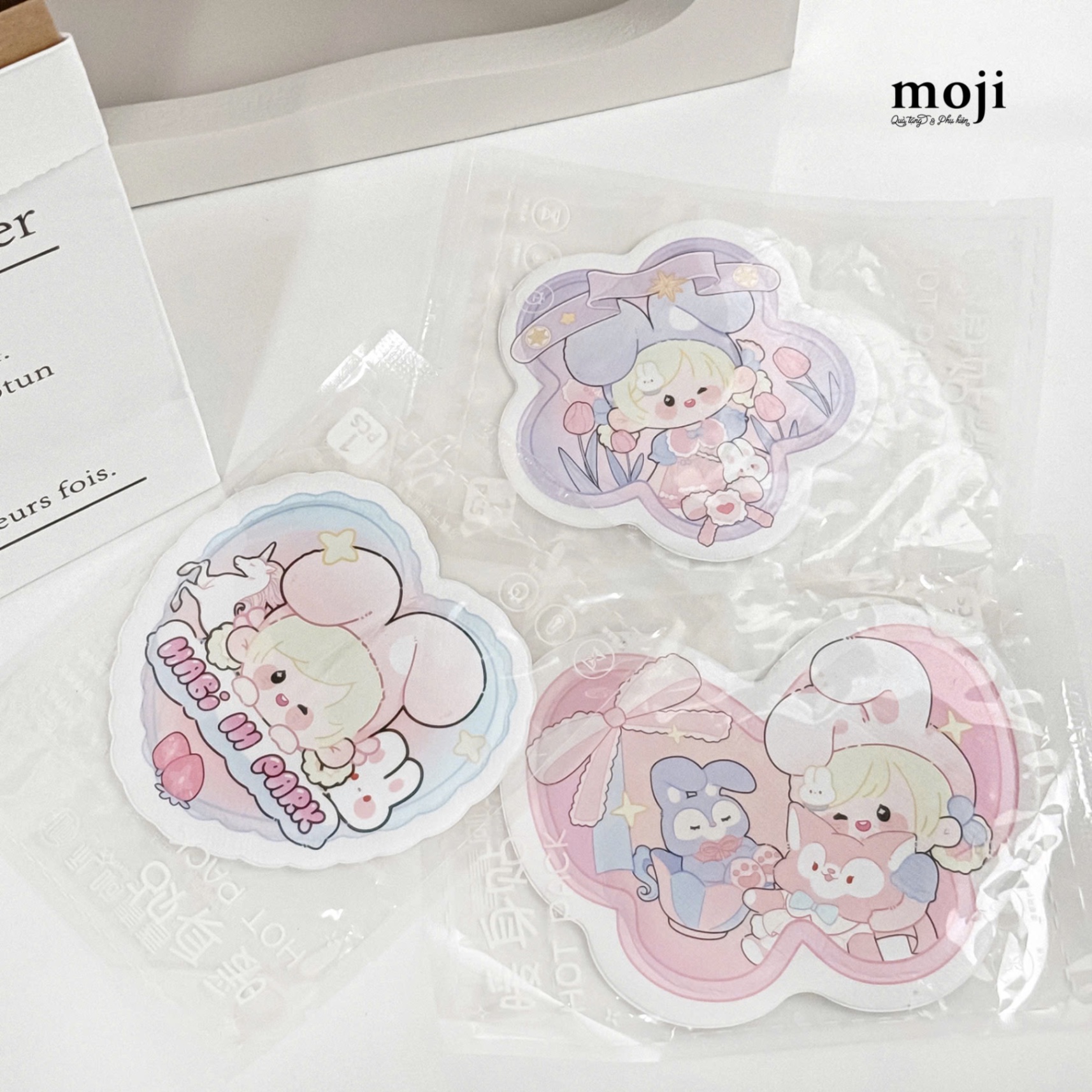 Miếng dán tăng nhiệt Little girl rabbit vòng xoay ngựa gỗ 10cm