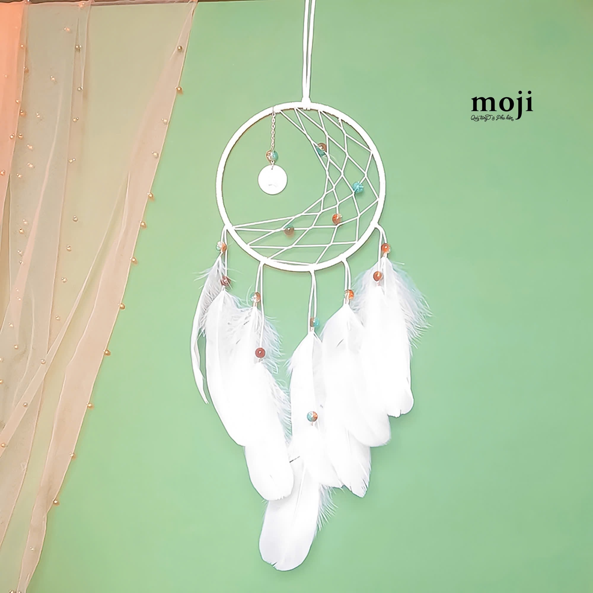 Dream catcher trang trí hạt tròn 2 màu