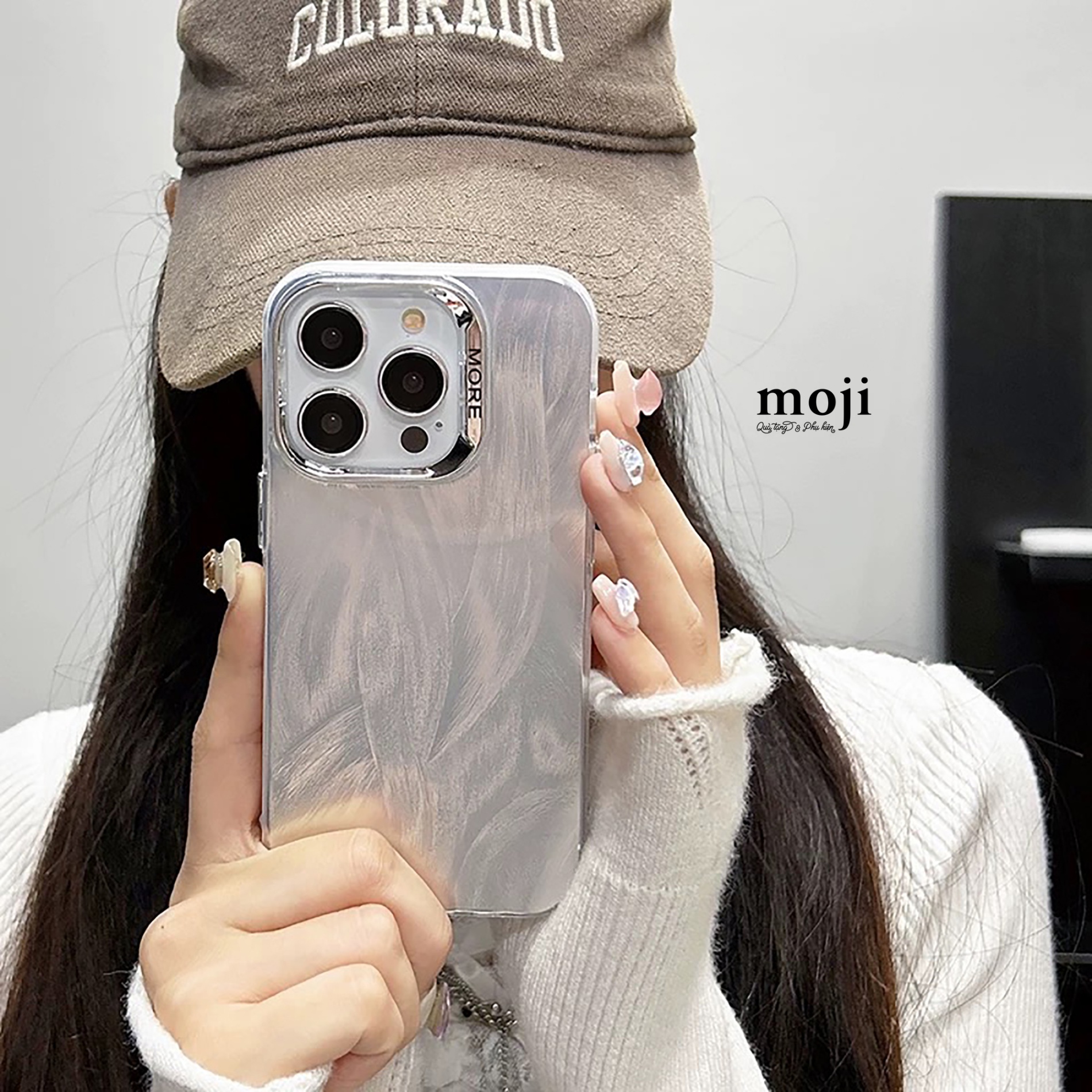 Ốp điện thoại MORE nền vệt cọ