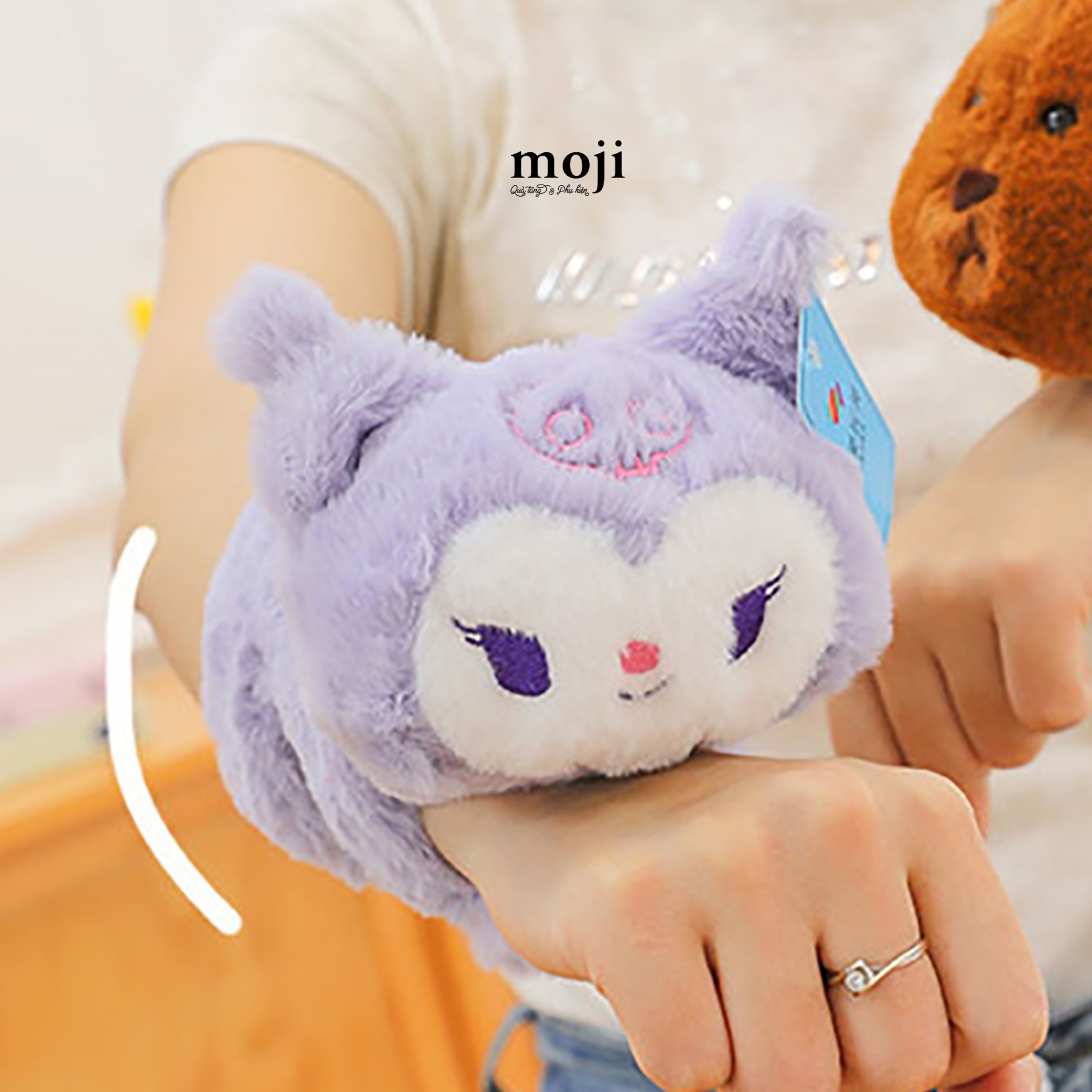 Gấu bông vòng tay Sanrio family Kuromi cute face 20cm