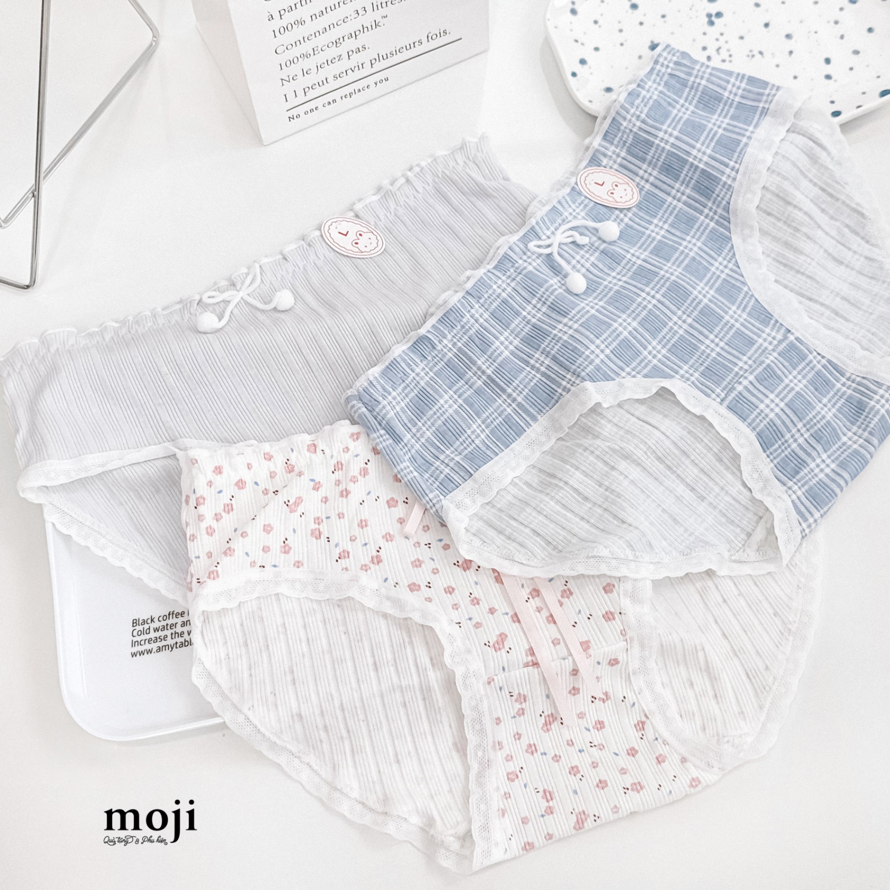 Quần chip MJ Little flower kẻ ô có viền