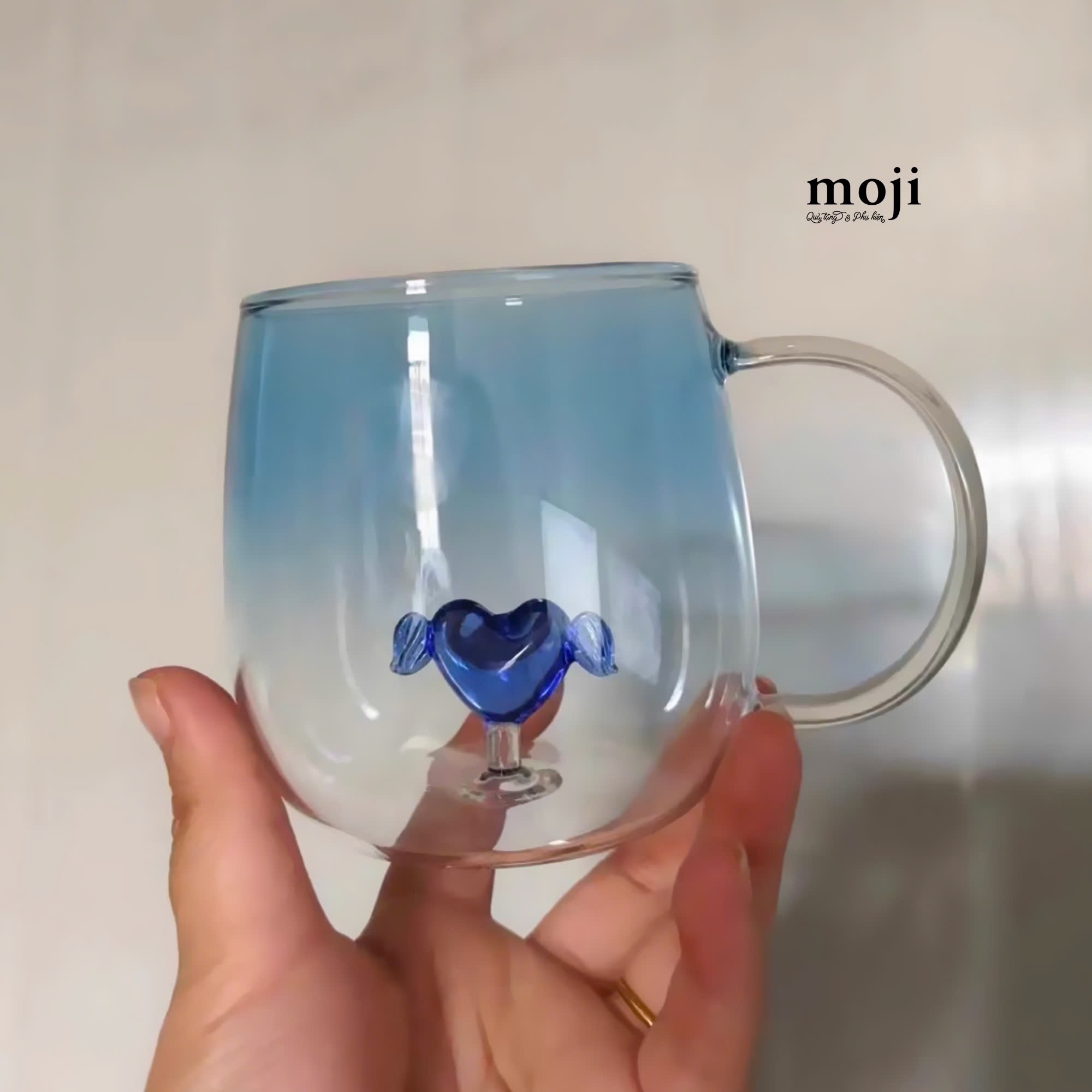 ThumbnailUri