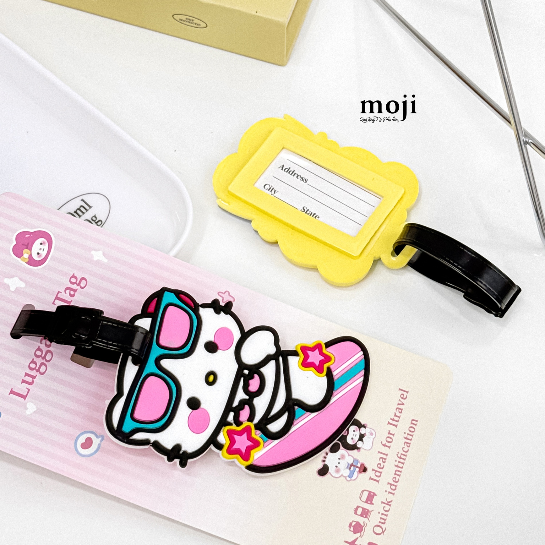 Luggage tag Sanrio family Hello Kitty lướt ván